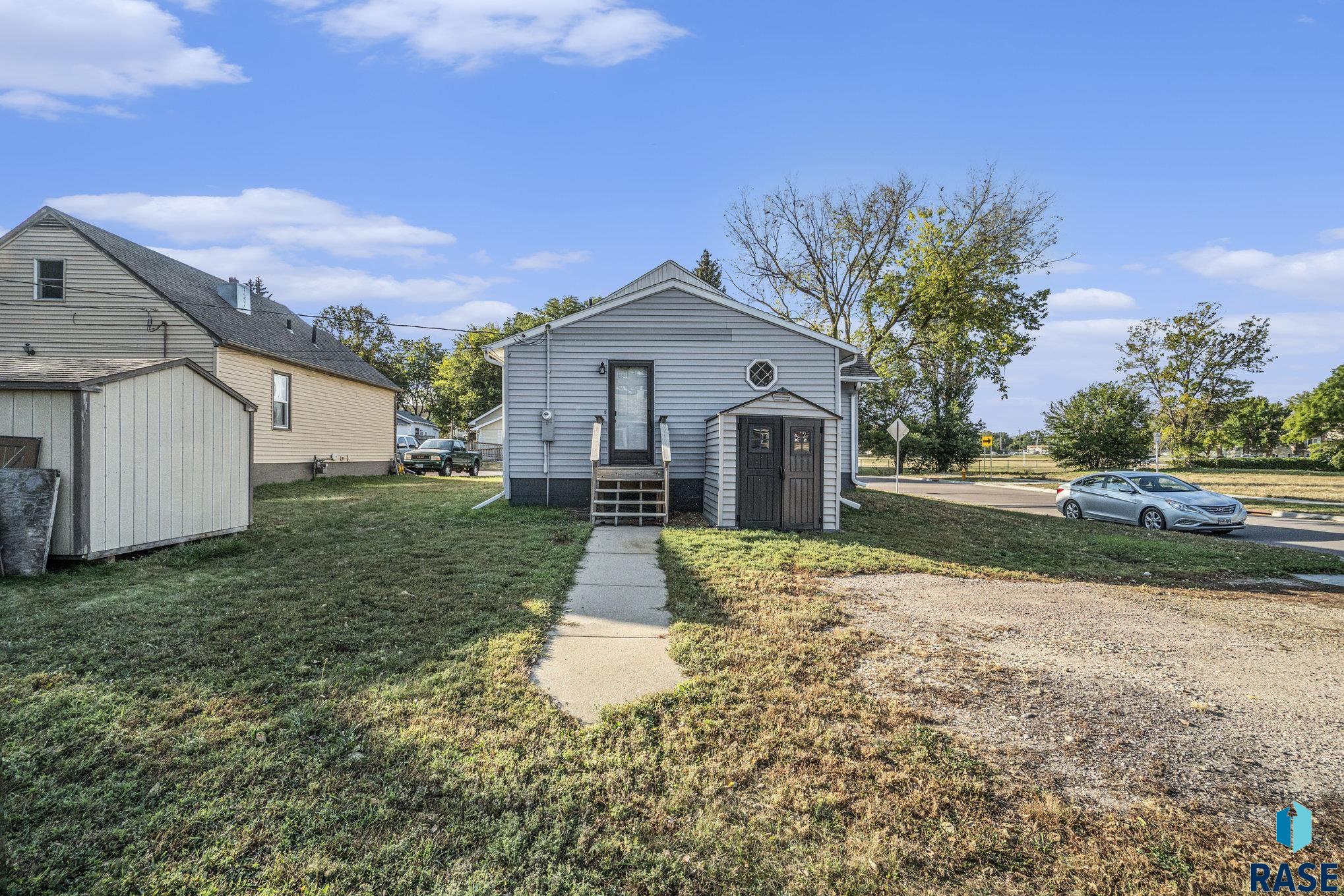 1512 W 7th St Street, Sioux Falls, South Dakota image 13