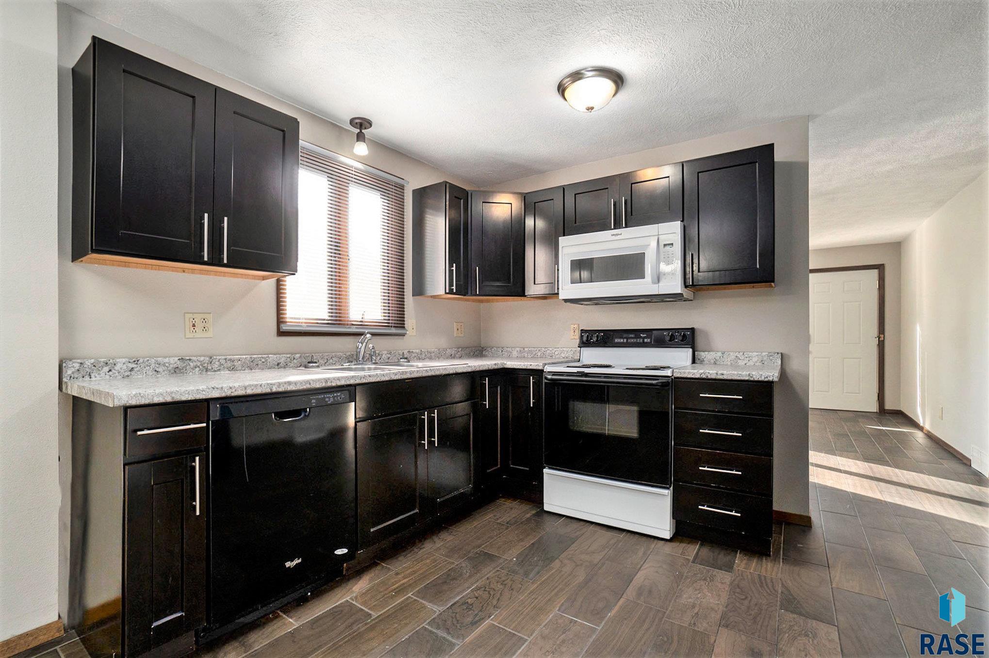 1512 W 7th St Street, Sioux Falls, South Dakota image 8