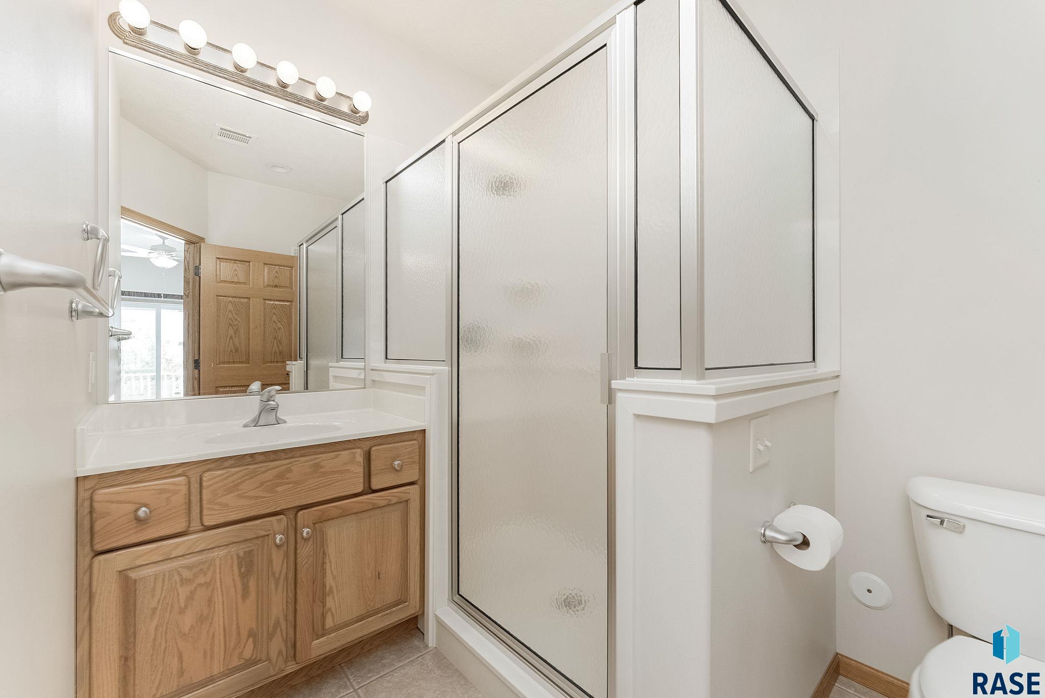 5918 S Grand Lodge Pl Place, Sioux Falls, New Jersey image 28