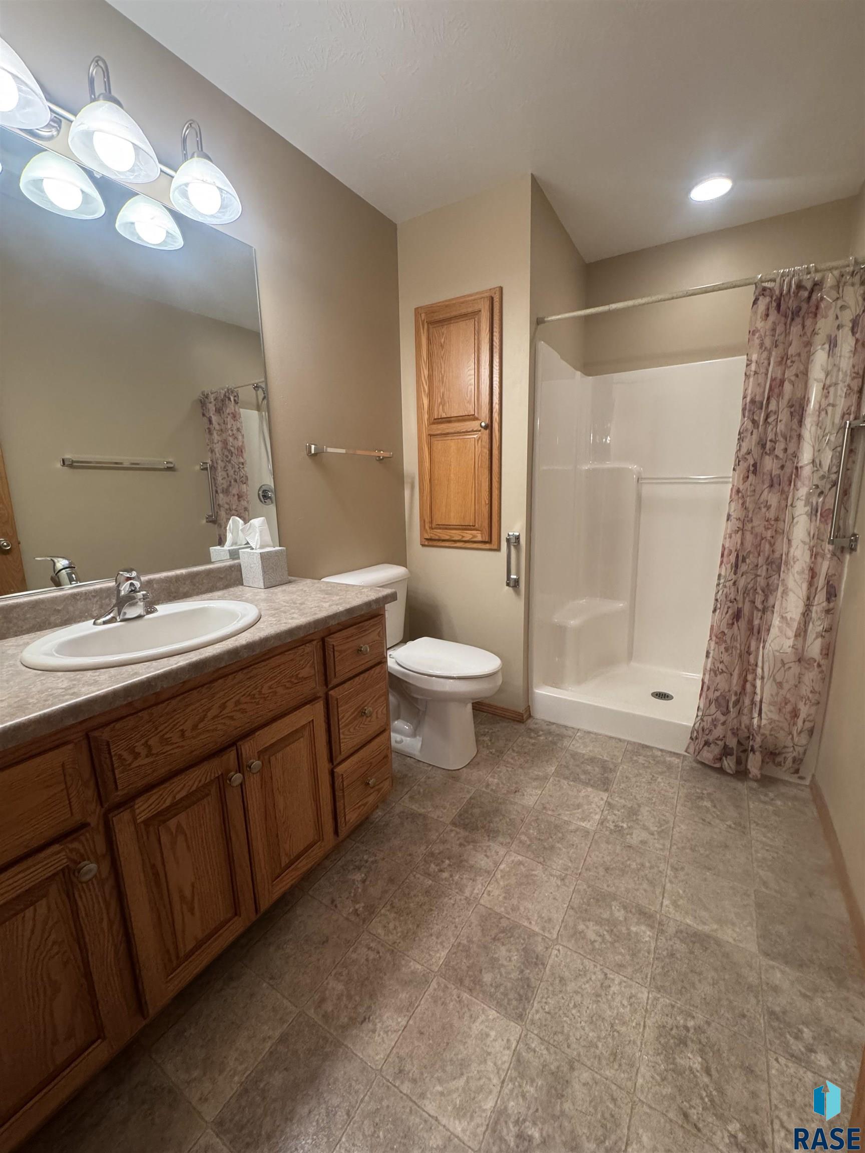 300 W Pipestone Ave Avenue, Flandreau, New Jersey image 14