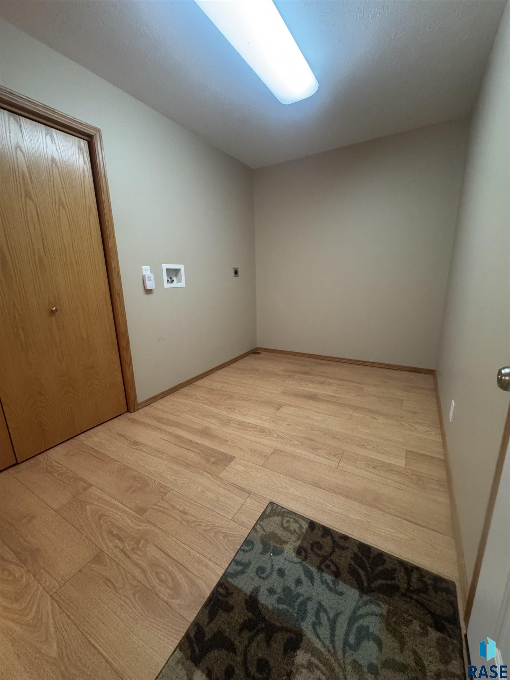 300 W Pipestone Ave Avenue, Flandreau, New Jersey image 20