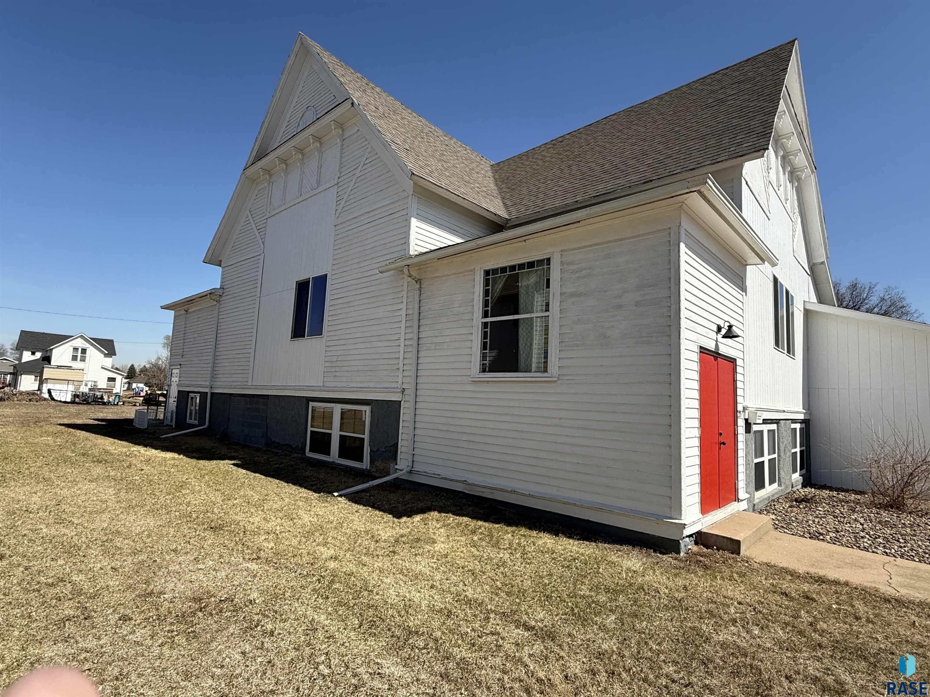 279 E 2nd St Street, Parker, South Dakota image 7