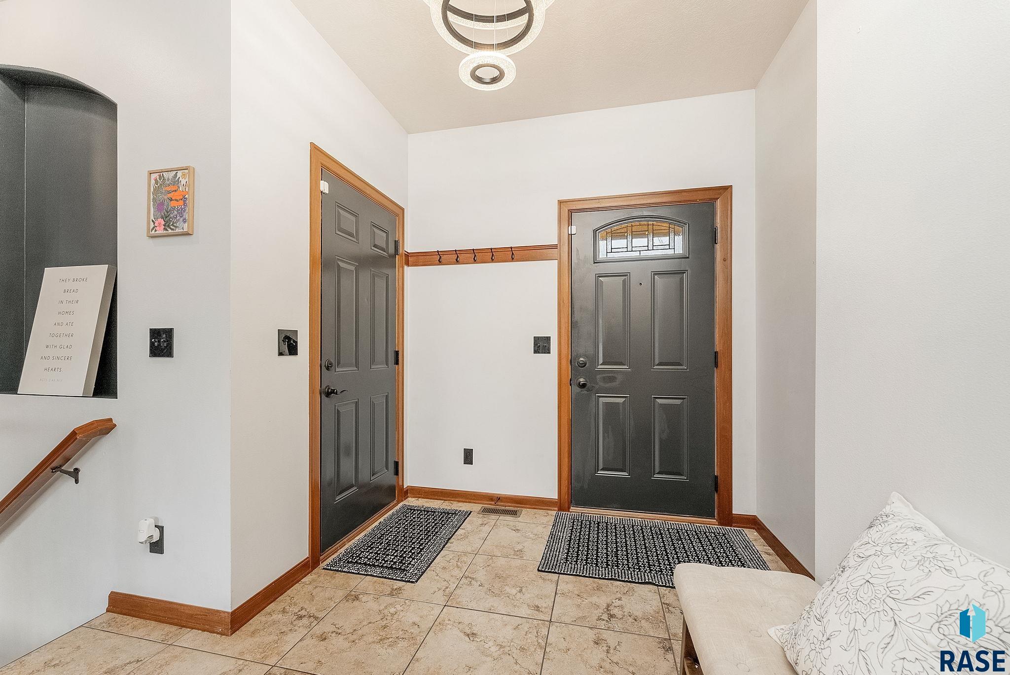 1605 S Mary Beth Ave Avenue, Sioux Falls, New Jersey image 4