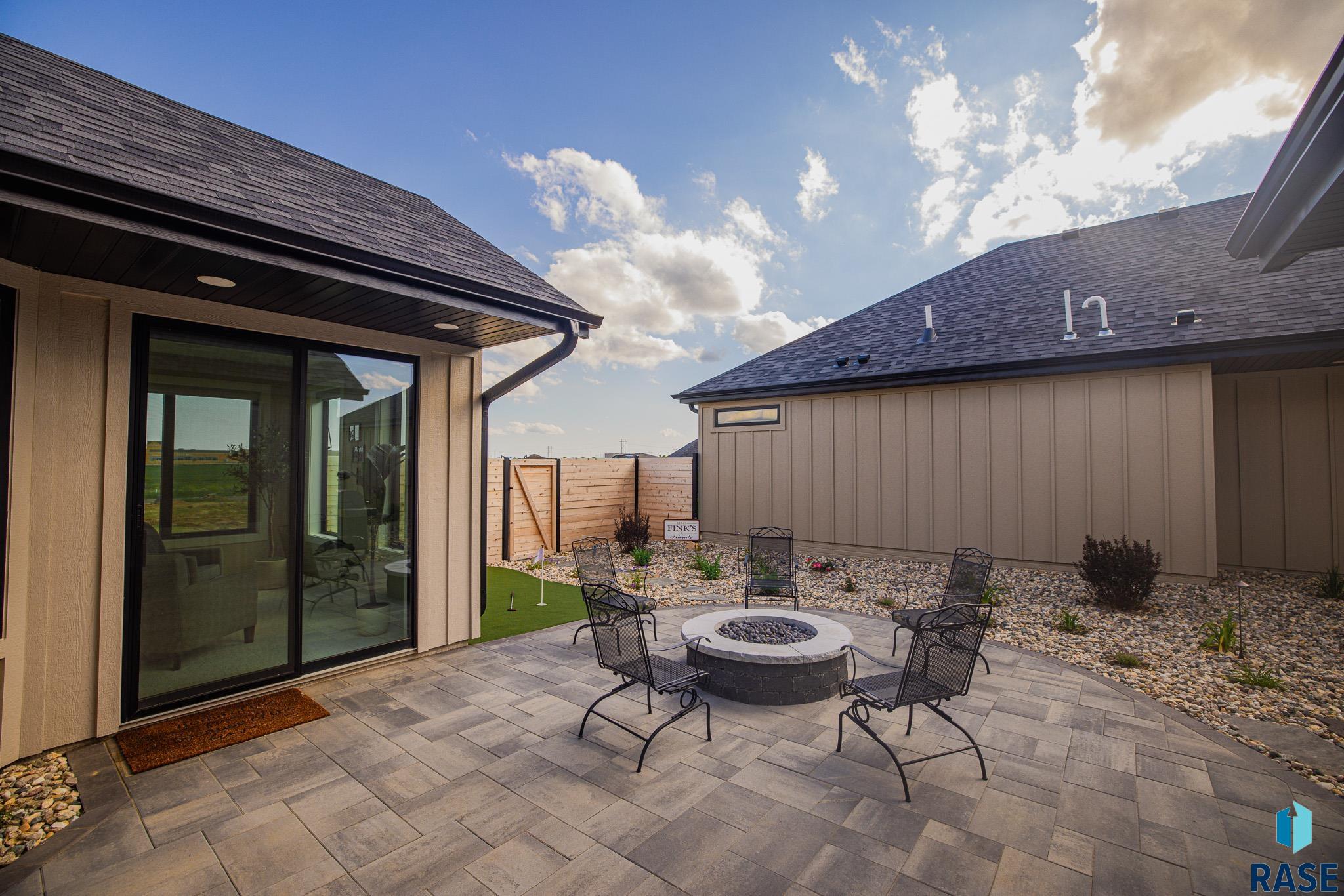 5825 E Rush St Street, Sioux Falls, New Jersey image 36