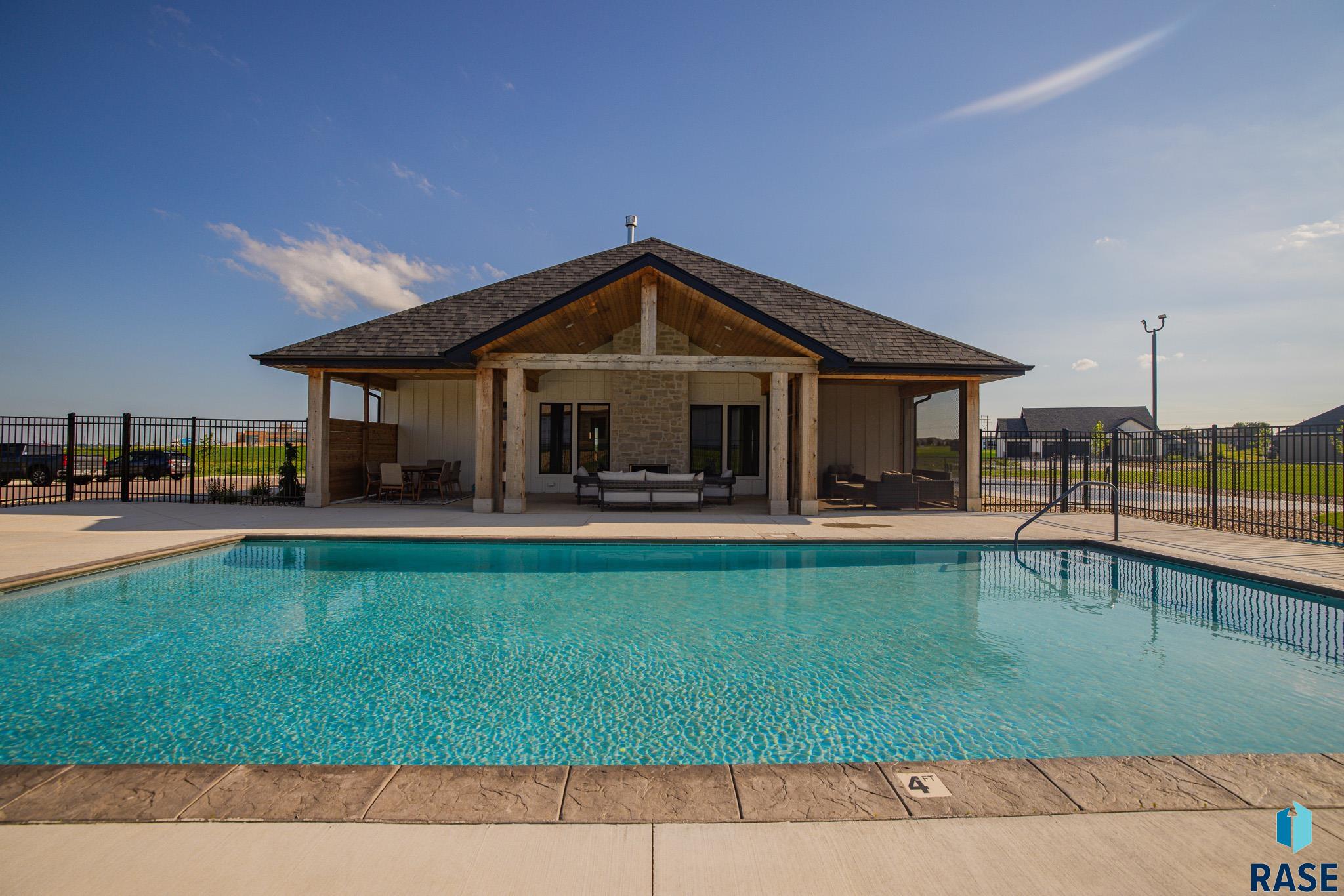 5825 E Rush St Street, Sioux Falls, New Jersey image 31