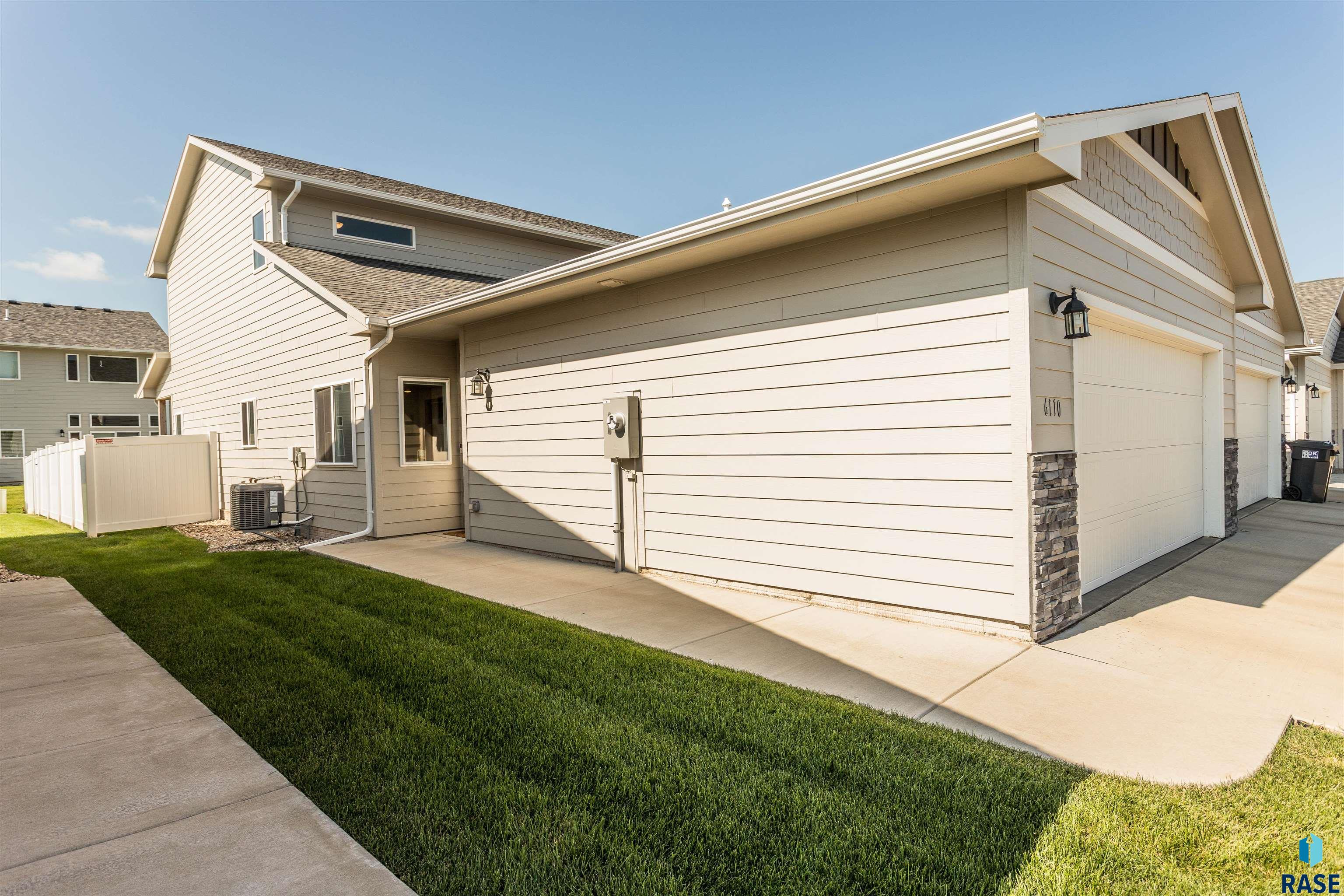 6110 S Alki Pl Place, Sioux Falls, South Dakota image 2