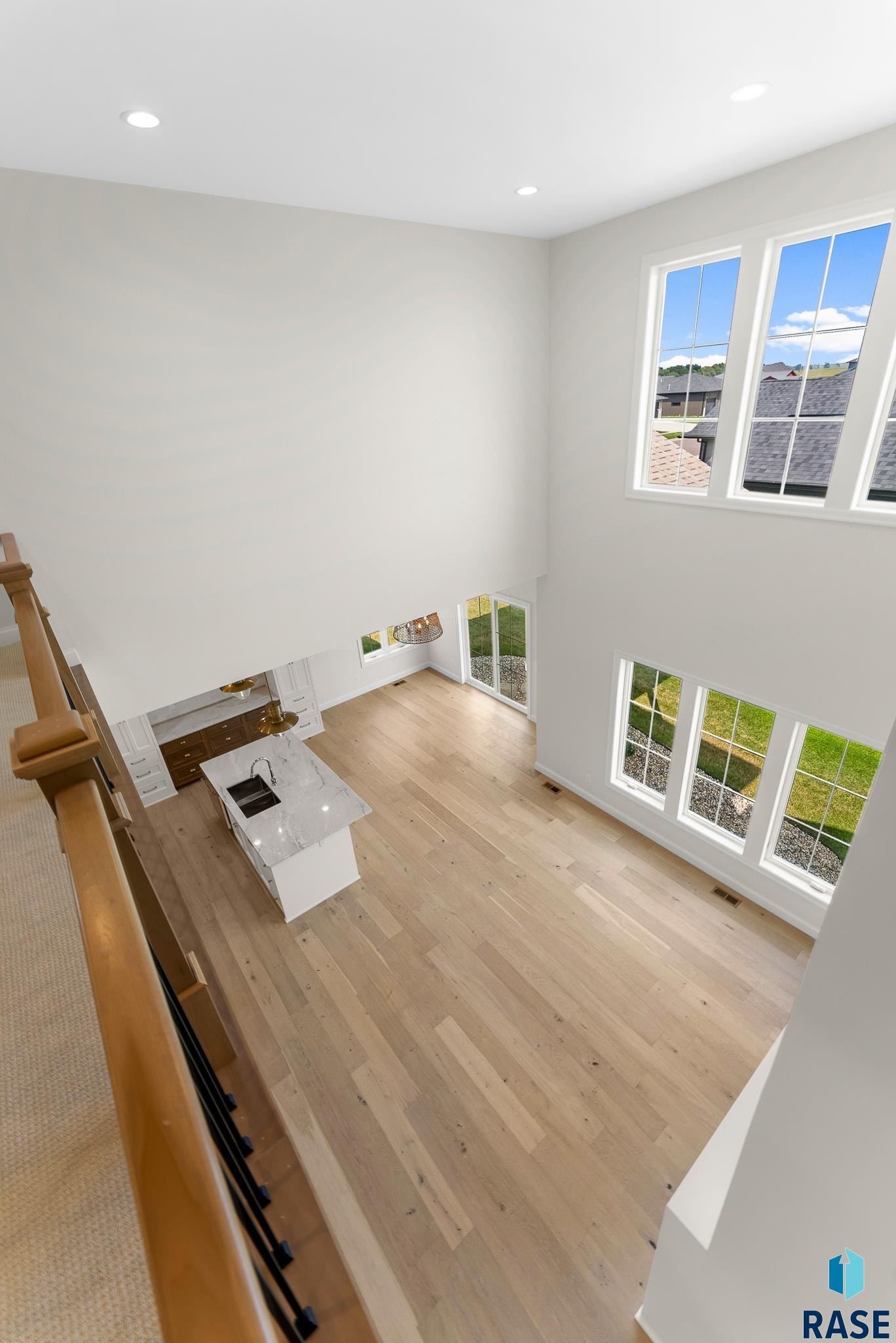 Harrisburg, South Dakota 57032, United States, 4 Bedrooms Bedrooms, ,3 BathroomsBathrooms,Residential,Pending,46880