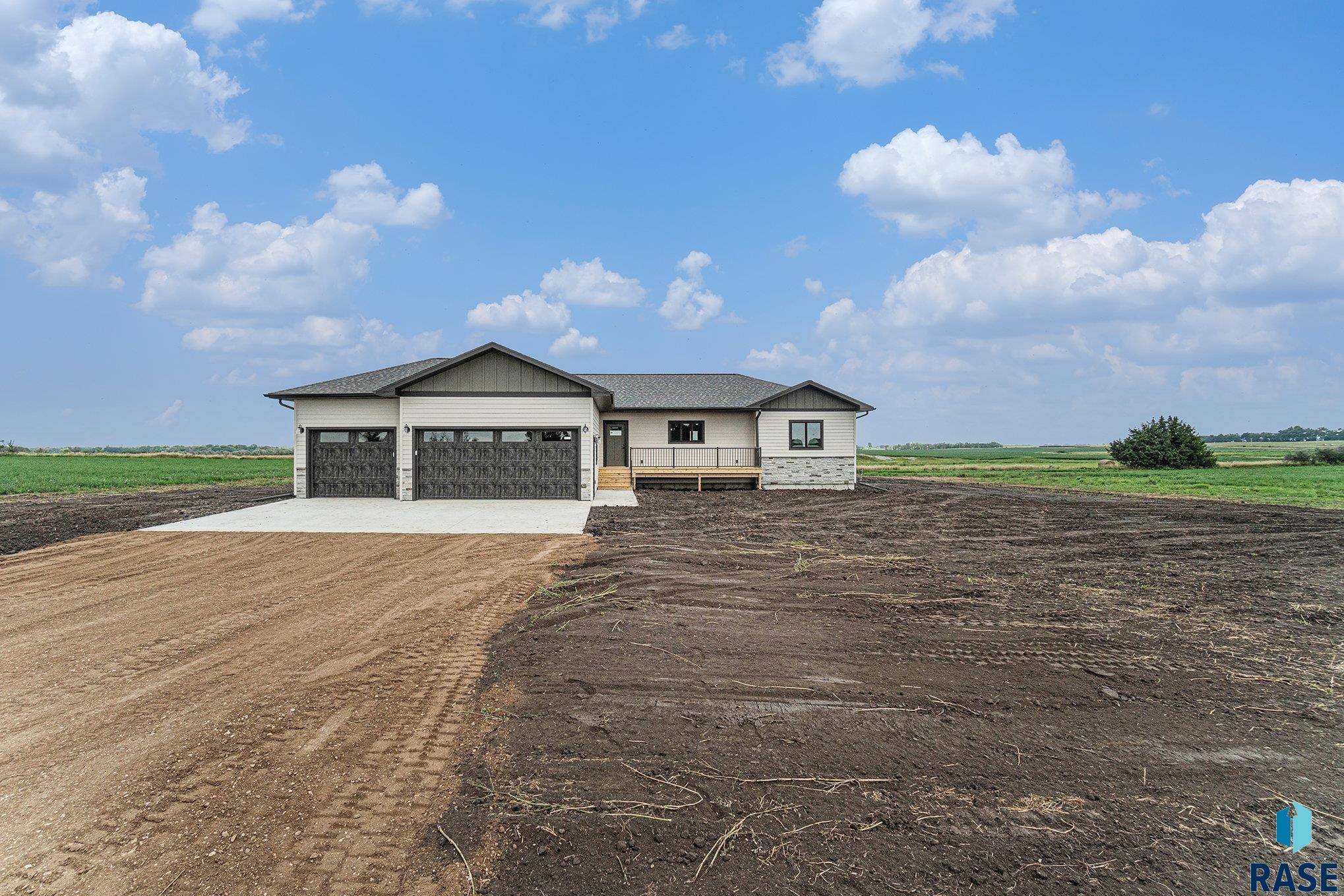 2050 Harvest Creek Ln Lane, Madison, South Dakota image 41