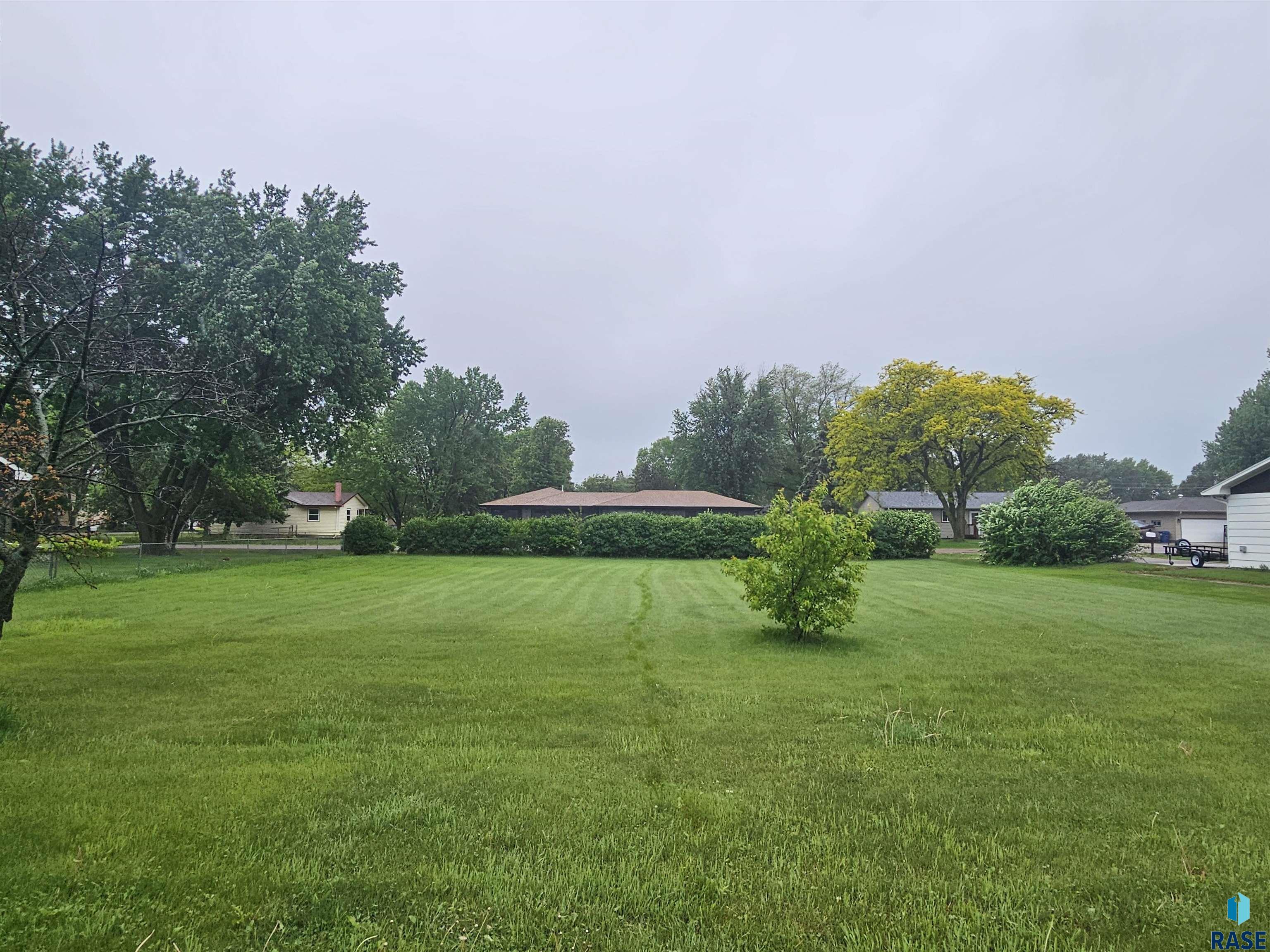 6704 8th St Street, Sioux Falls, New Jersey image 2