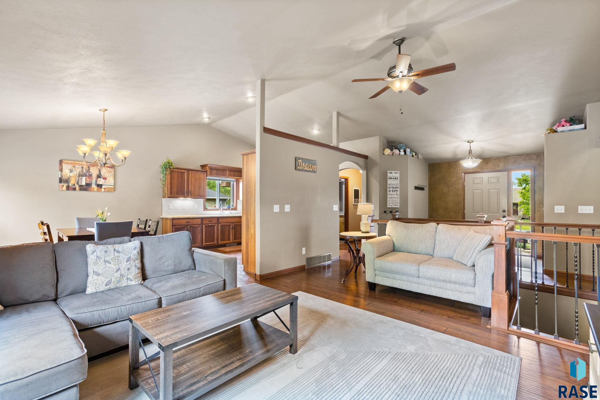 4001 W 84th St Street, Sioux Falls, New Jersey image 4