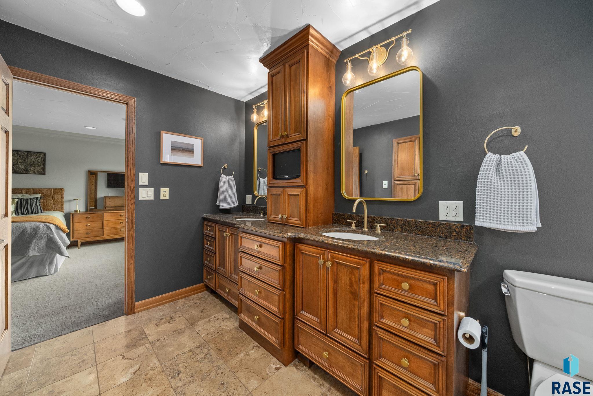 809 W 3rd St Street, Dell Rapids, South Dakota image 45