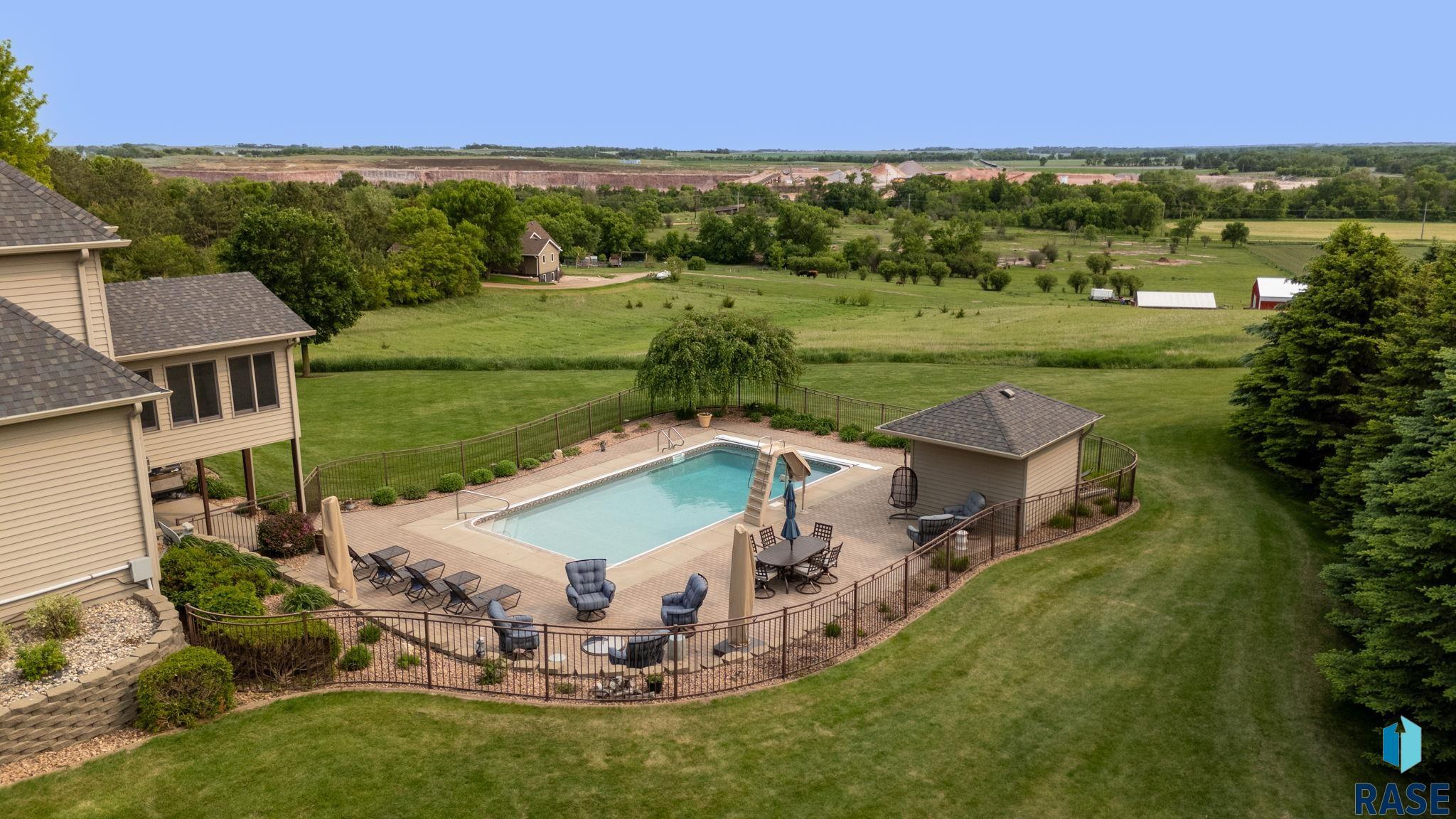 809 W 3rd St Street, Dell Rapids, South Dakota image 3