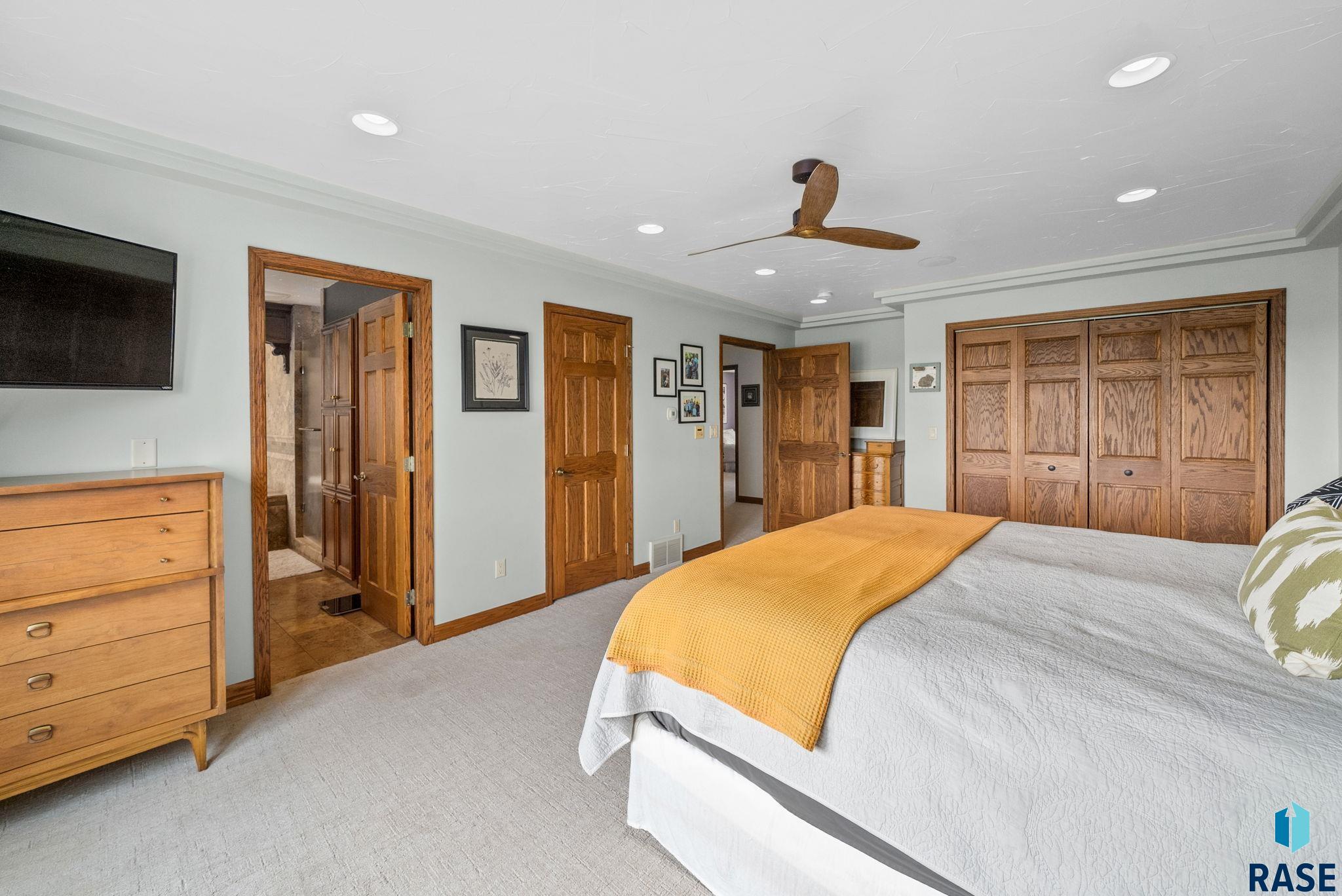 809 W 3rd St Street, Dell Rapids, South Dakota image 43