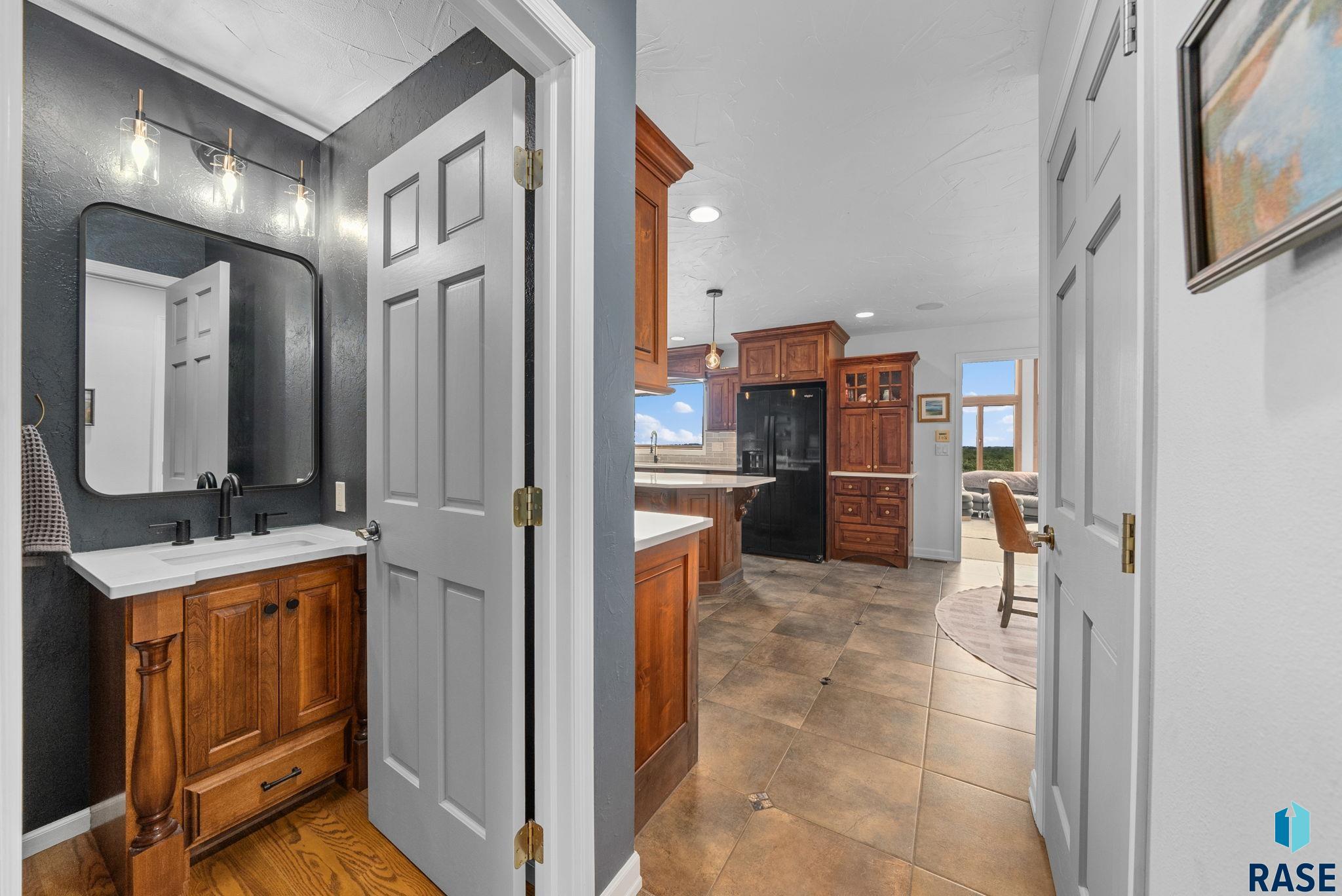 809 W 3rd St Street, Dell Rapids, South Dakota image 34