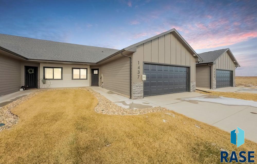 1437 N Mae Pl Place, Tea, South Dakota image 17