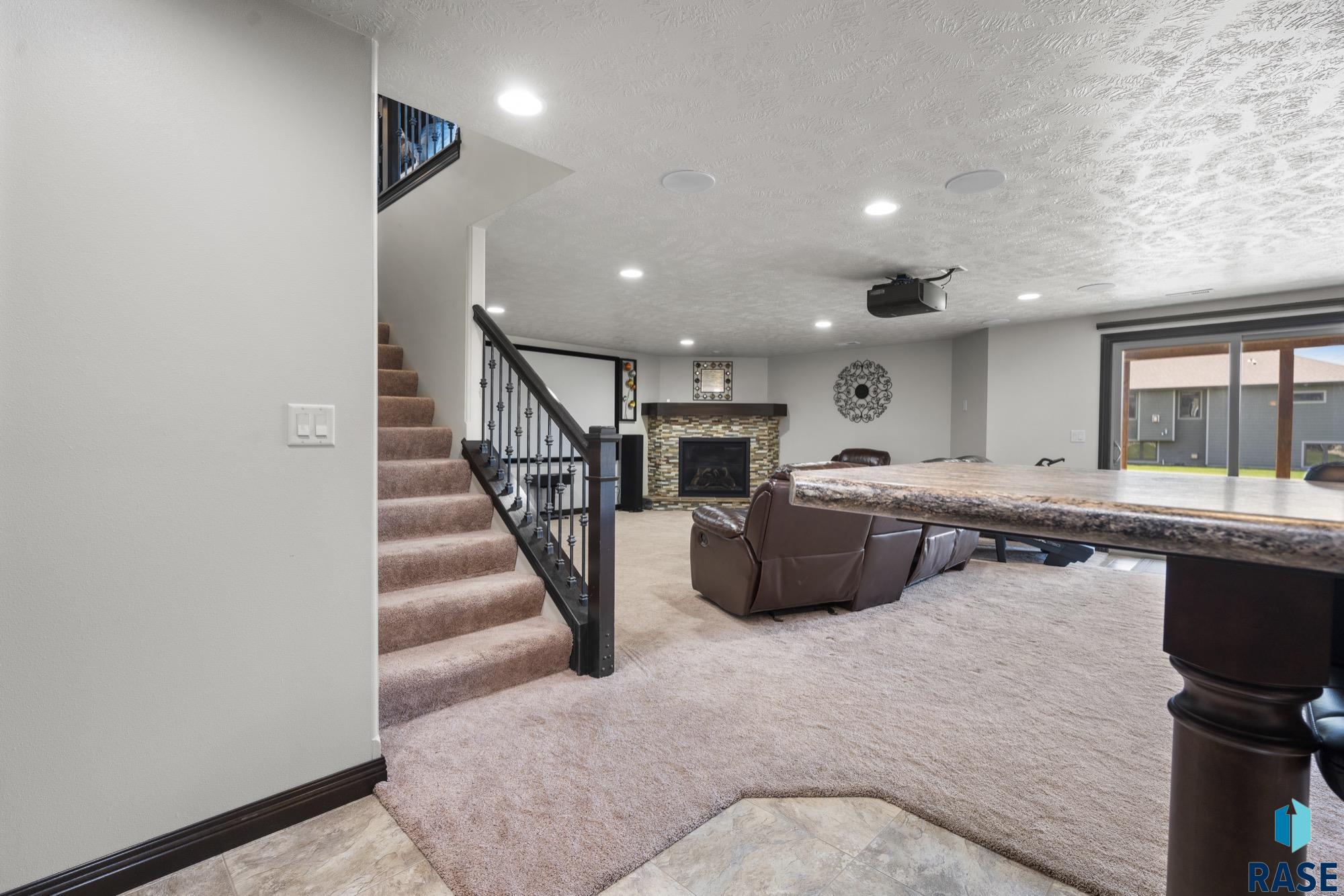 1805 W Parkwood Cir Circle, Sioux Falls, South Dakota image 48