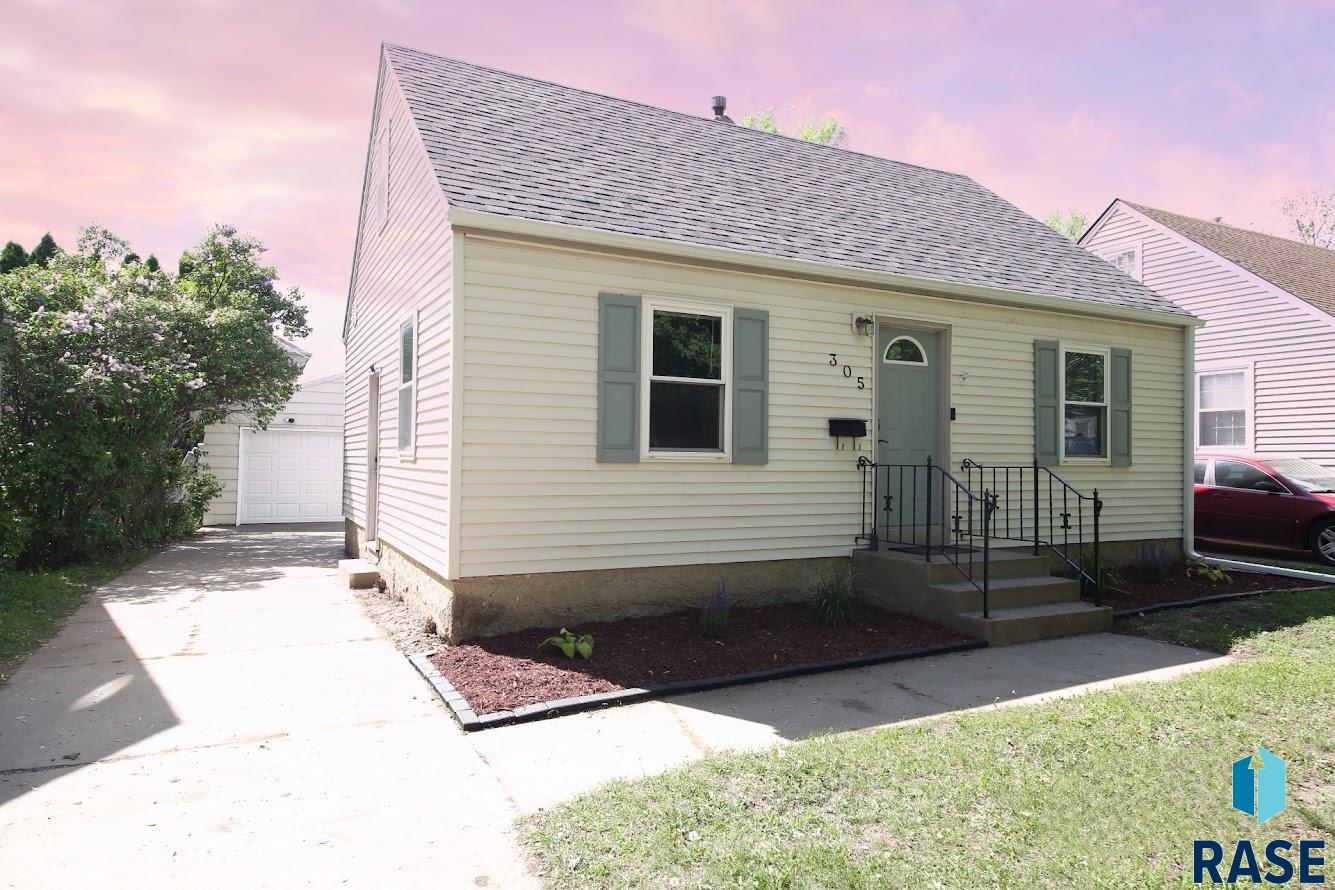 305 N Grange Ave Avenue, Sioux Falls, New Jersey image 1