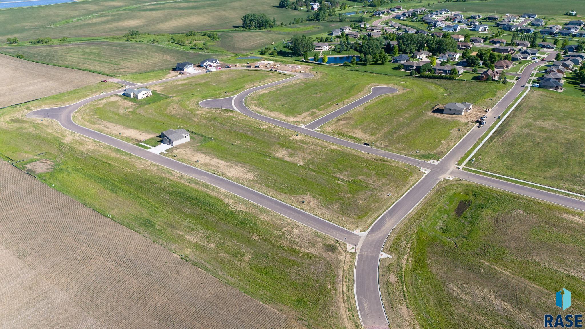 13 High Cross Cir Circle, Crooks, South Dakota image 2