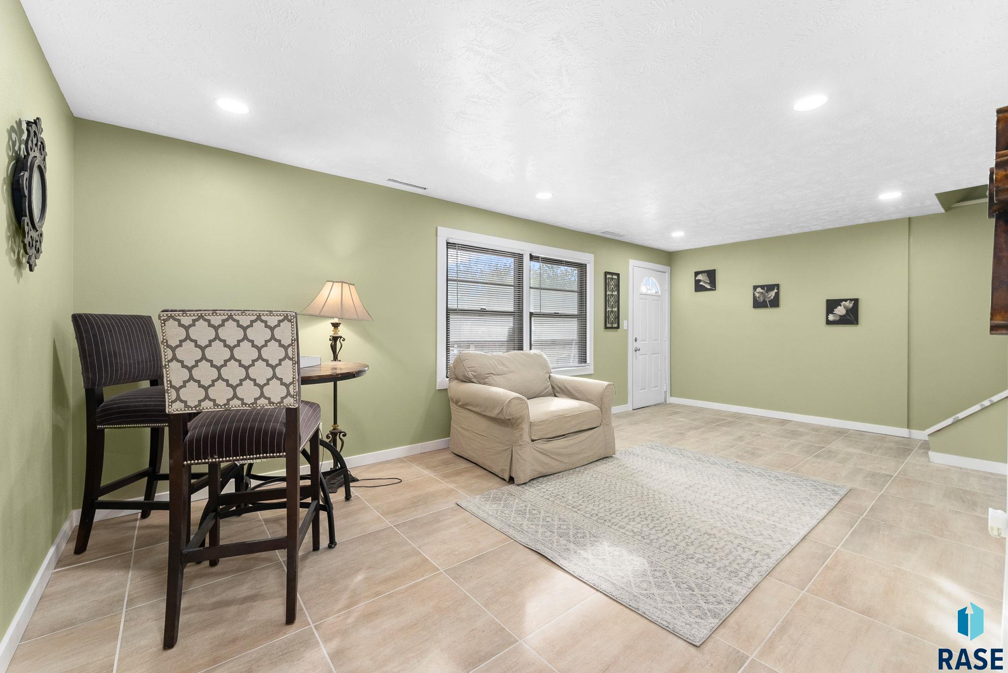 2104 S Cliff Ave Avenue, Sioux Falls, South Dakota image 21