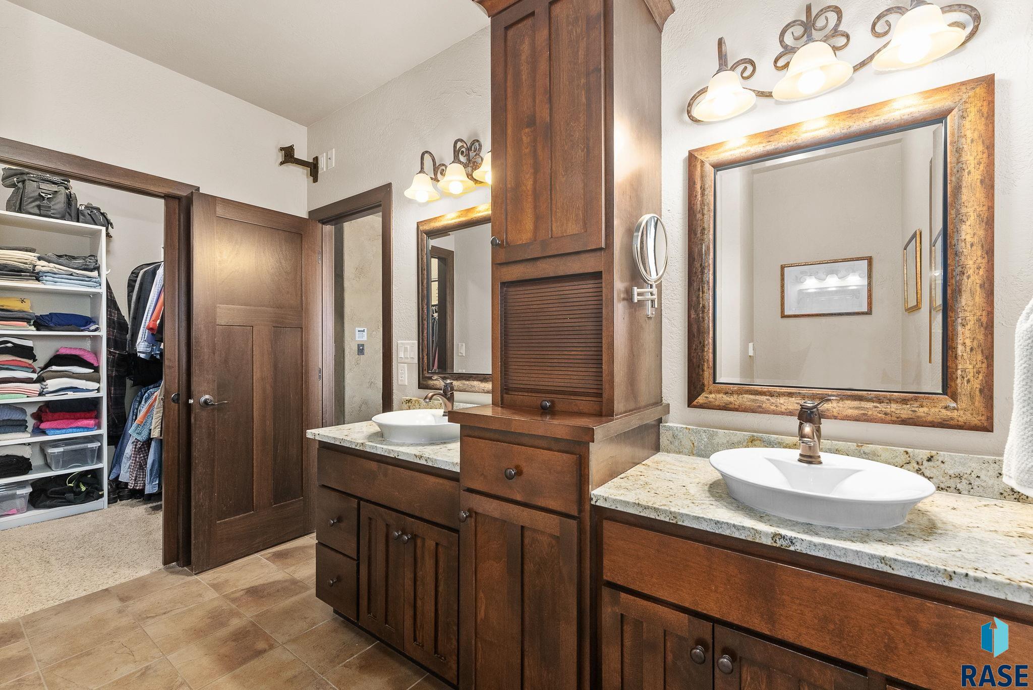 7516 W 15th St Street, Sioux Falls, South Dakota image 12