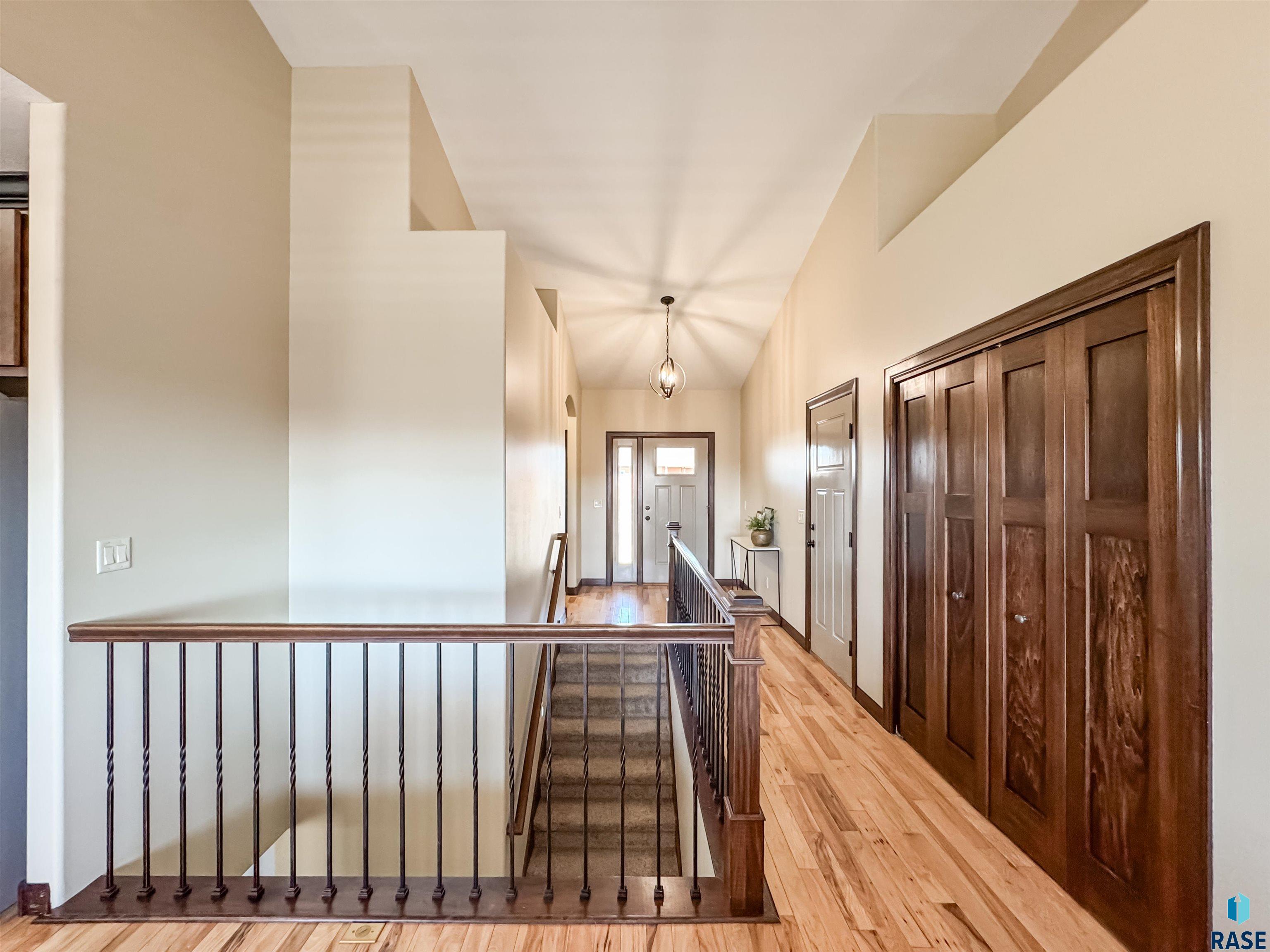 6509 E 49th St Street, Sioux Falls, South Dakota image 3
