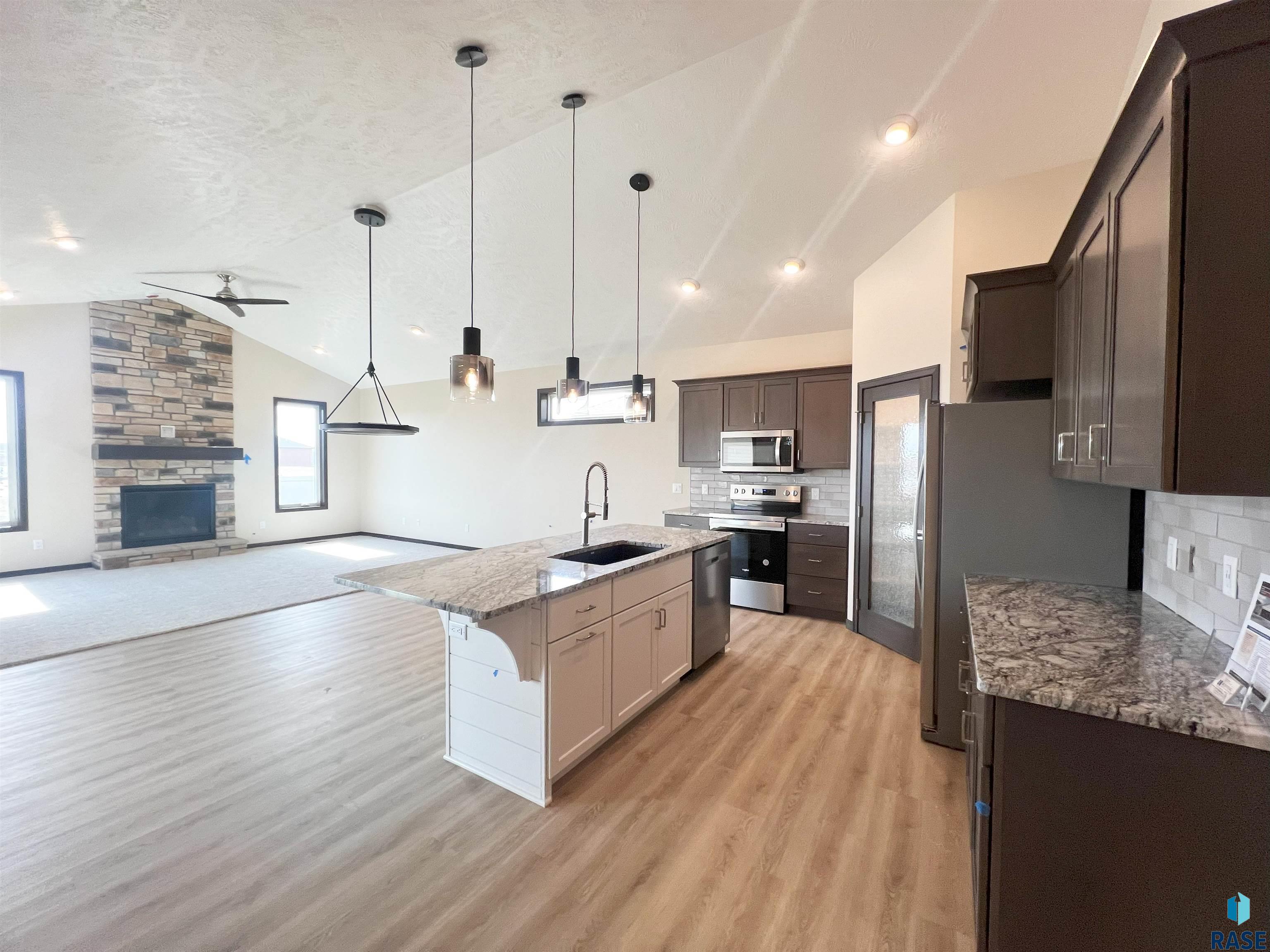 8113 W 24th St Street, Sioux Falls, South Dakota image 4