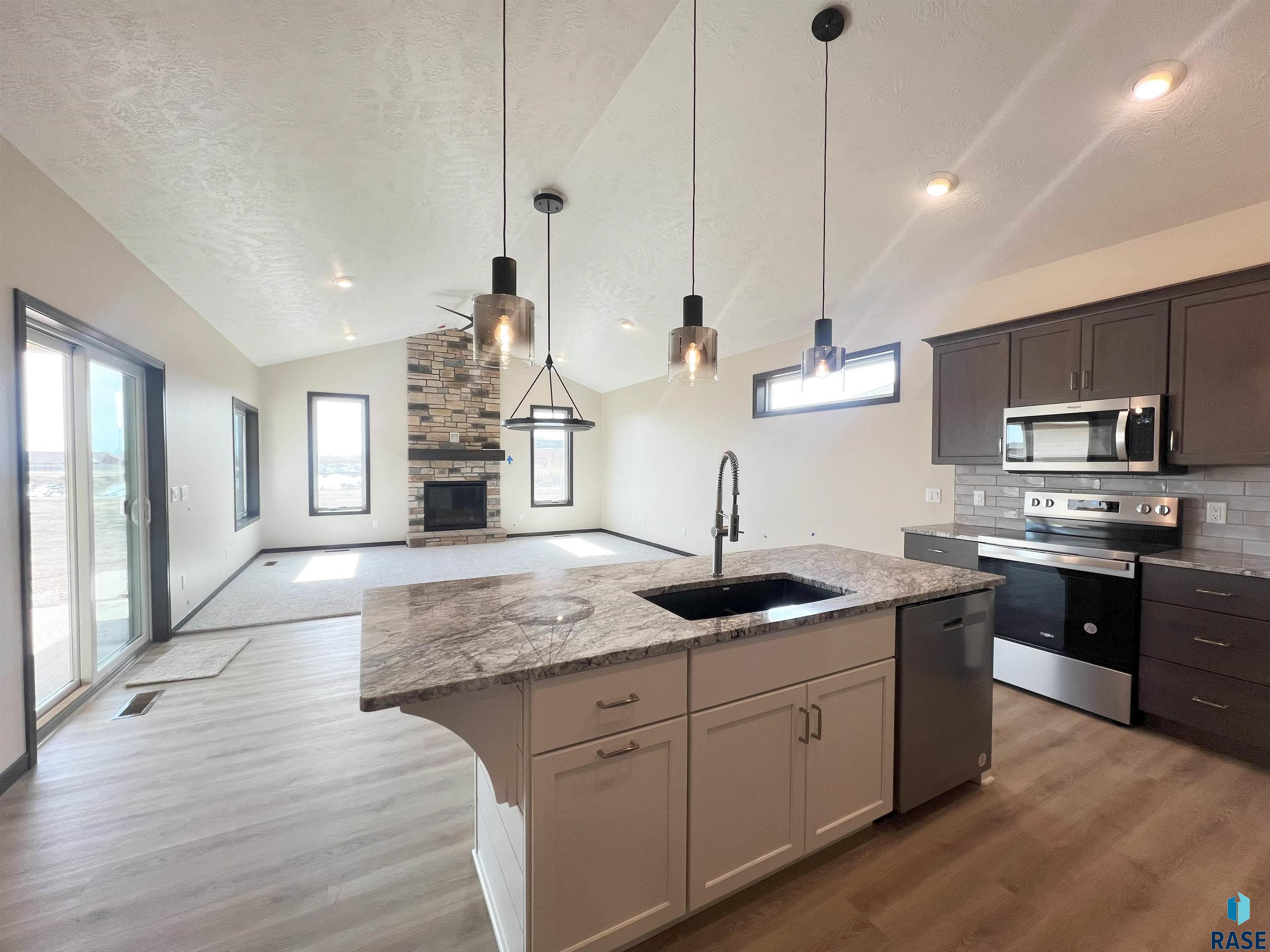 8113 W 24th St Street, Sioux Falls, South Dakota image 6