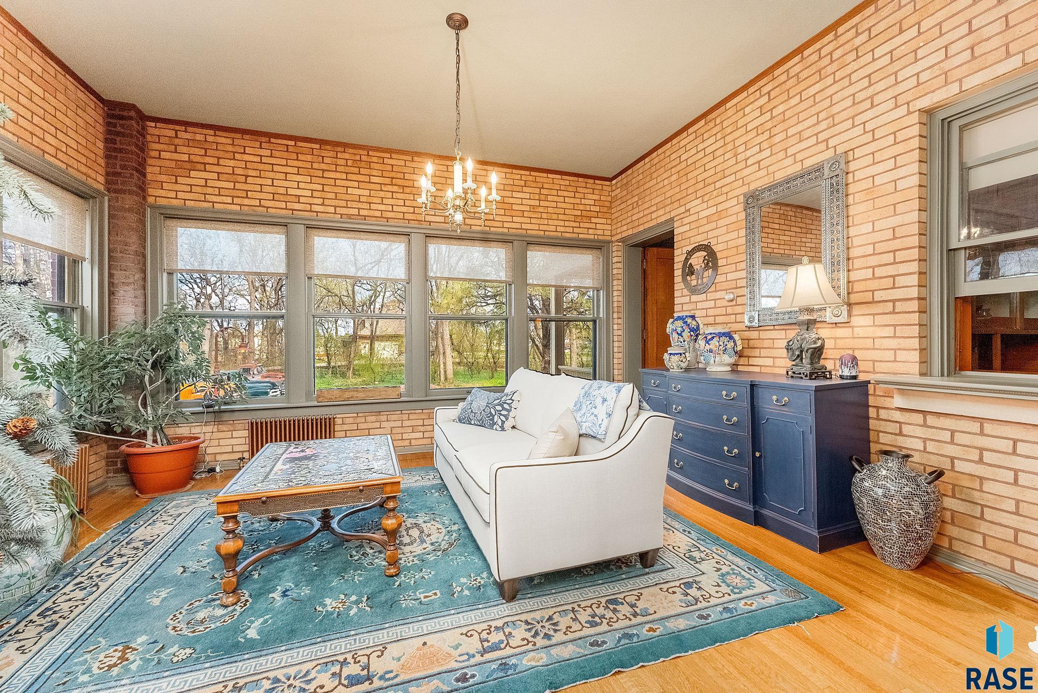 903 N Dakota St Street, Canton, New Jersey image 34