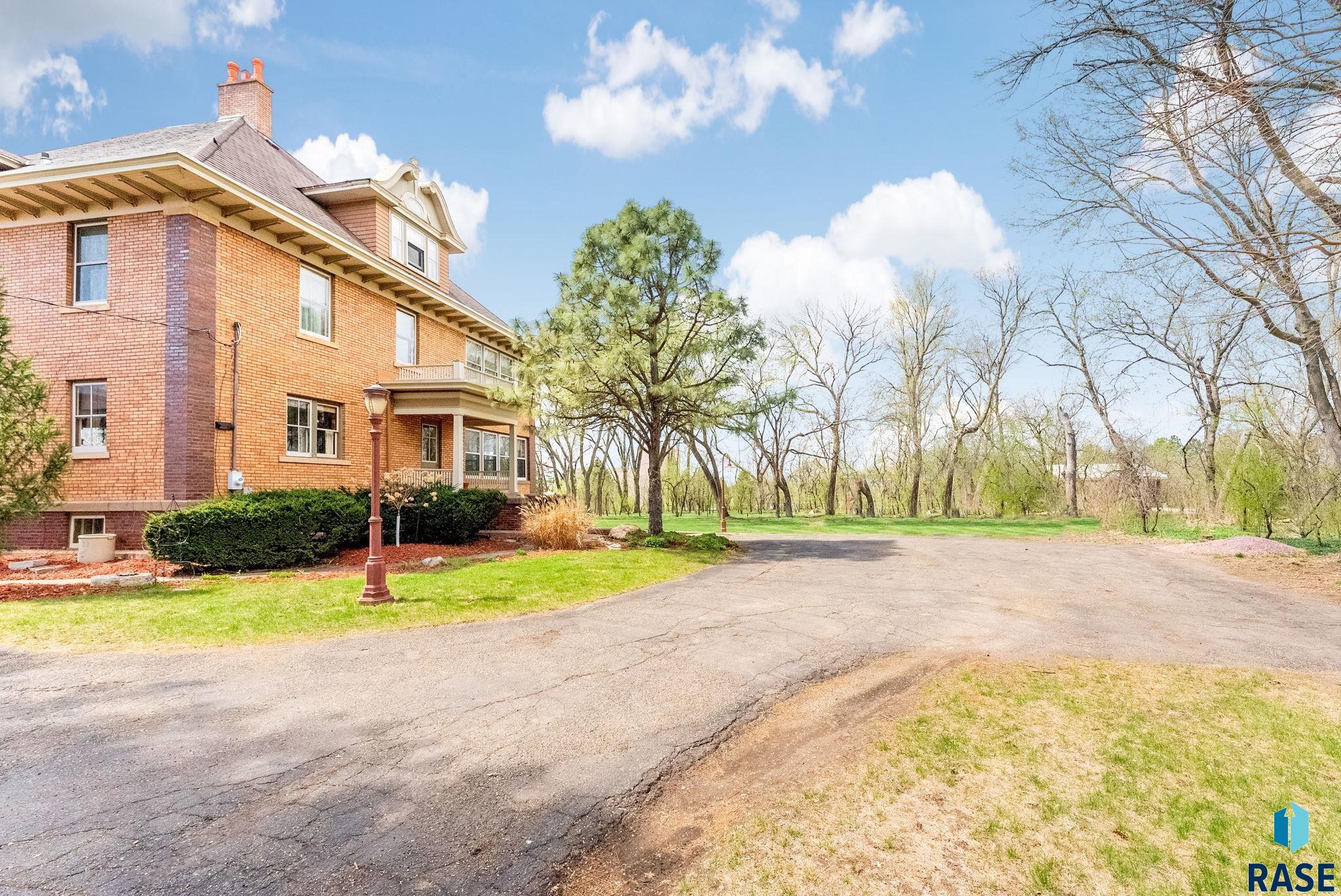903 N Dakota St Street, Canton, New Jersey image 6