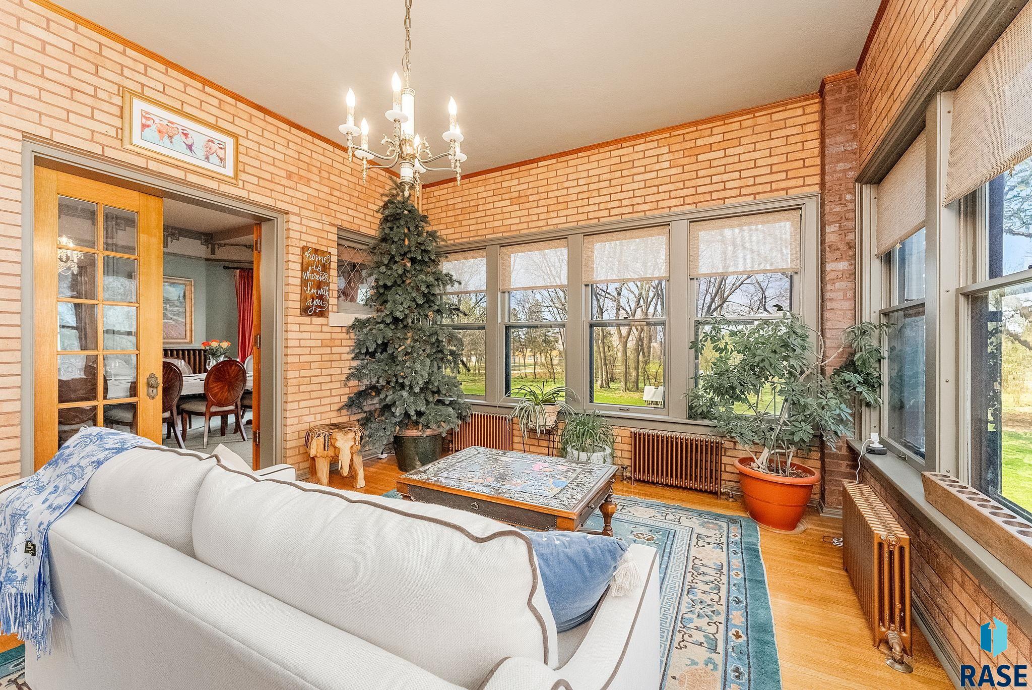 903 N Dakota St Street, Canton, New Jersey image 35