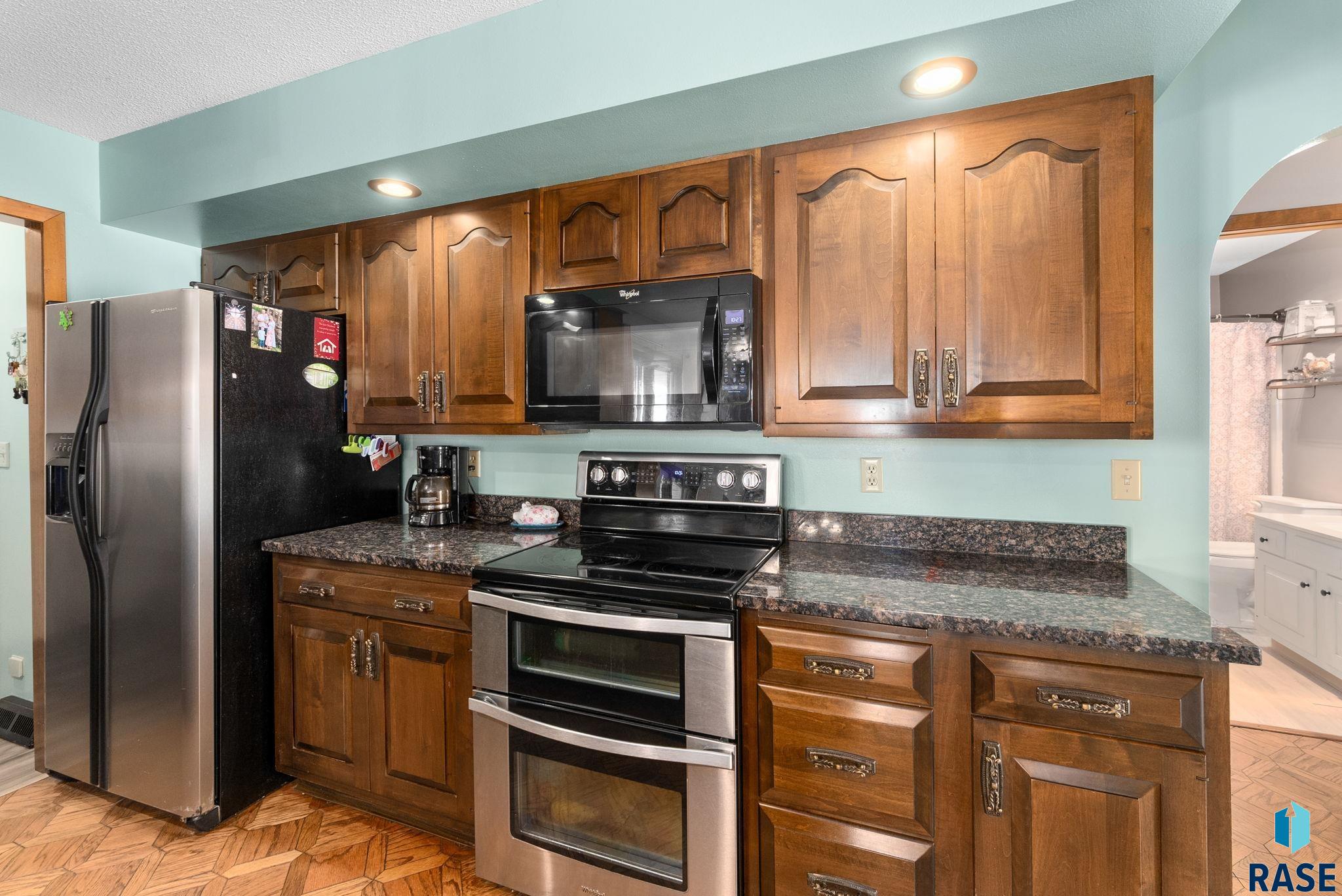 328 S 3rd Ave Avenue, Brandon, South Dakota image 8