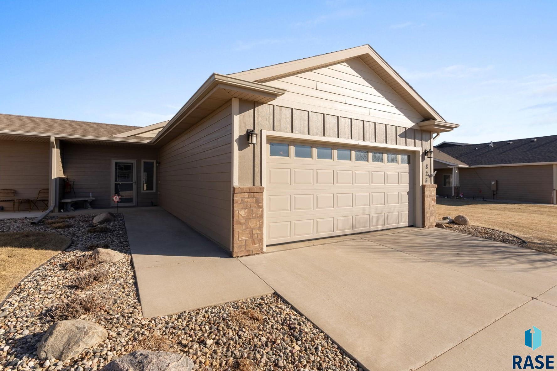 825 E El Dorado Ct Court, Sioux Falls, South Dakota image 1