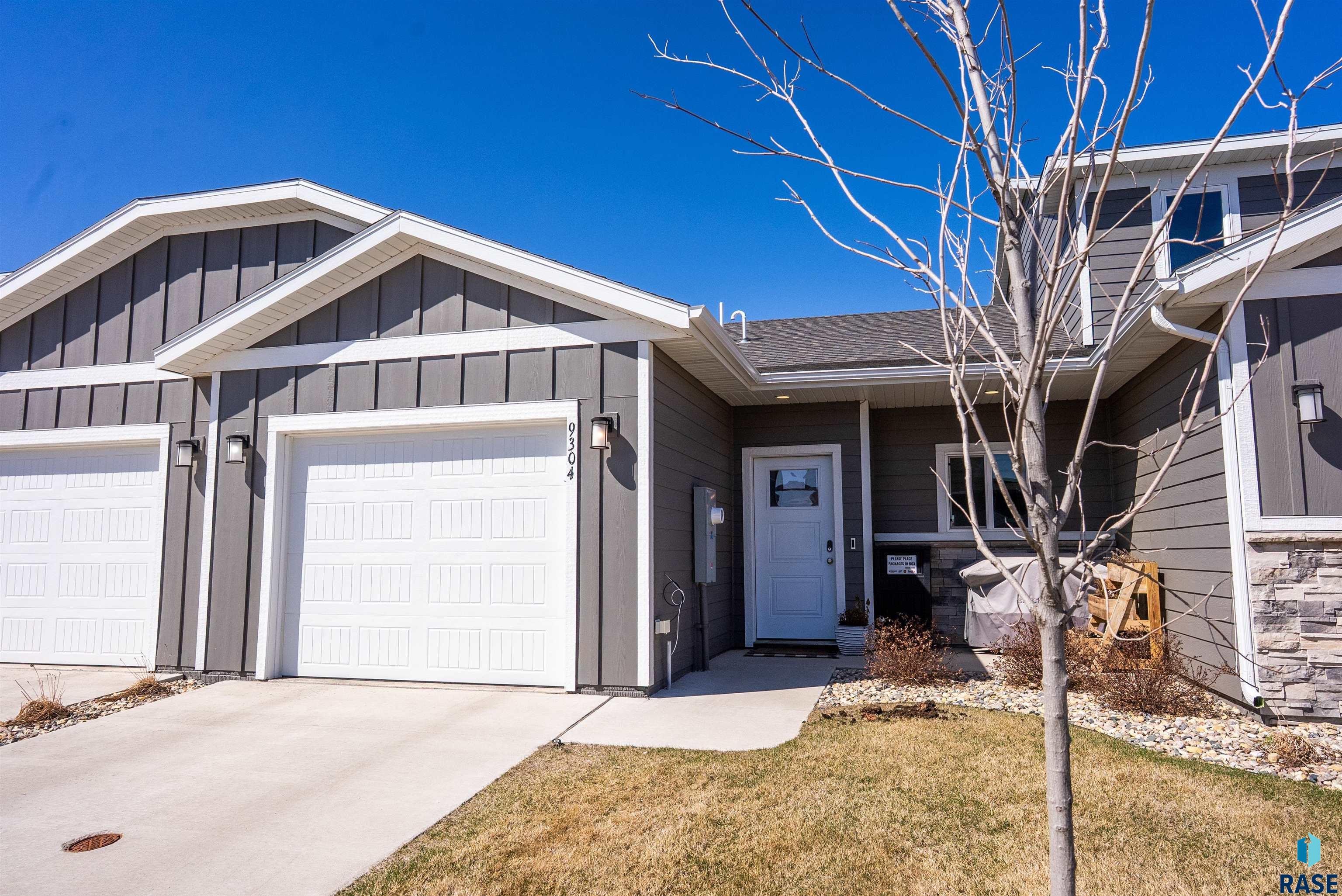 9304 W Ark Pl Place, Sioux Falls, New Jersey image 1