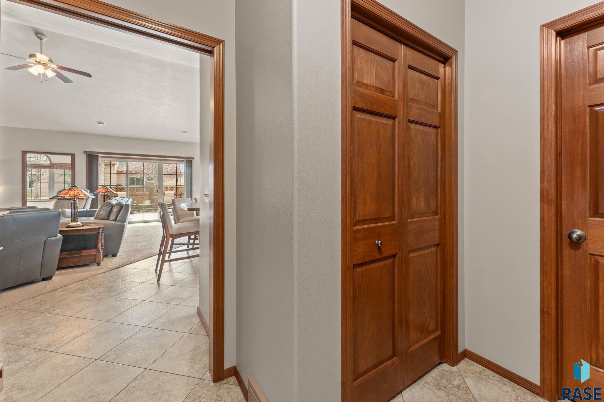 3527 W 91st Pl Place, Sioux Falls, New Jersey image 44