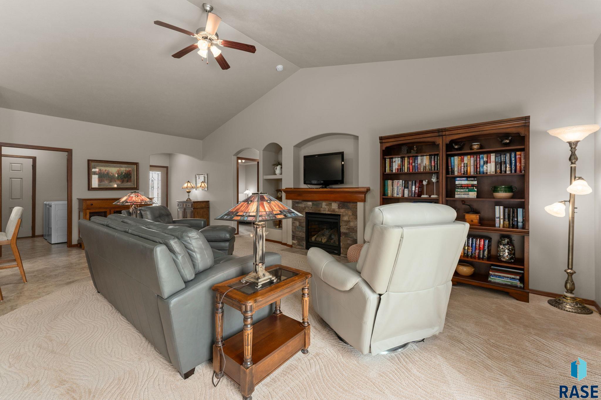 3527 W 91st Pl Place, Sioux Falls, New Jersey image 17