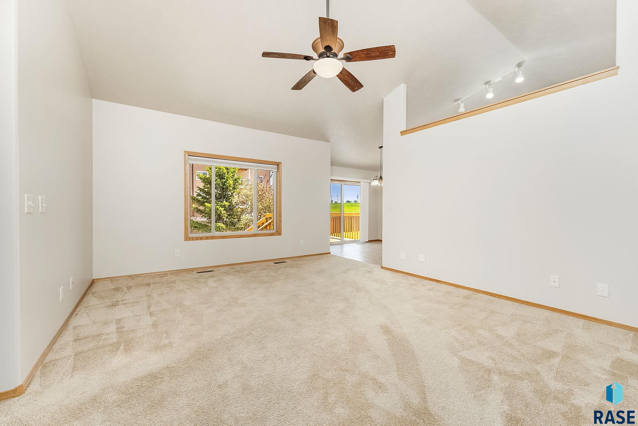 2604 N Wright Ave Avenue, Sioux Falls, New Jersey image 3