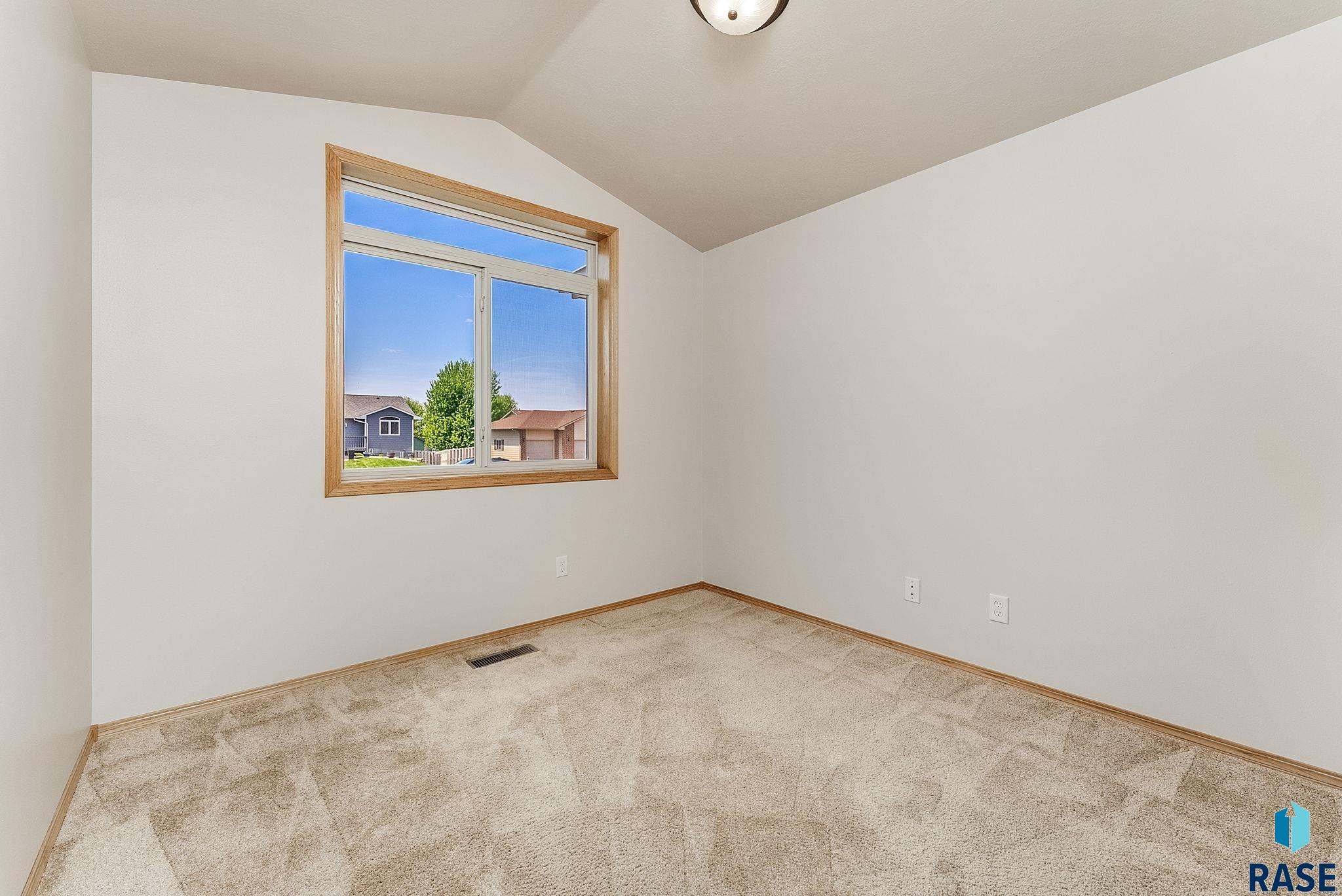 2604 N Wright Ave Avenue, Sioux Falls, New Jersey image 12
