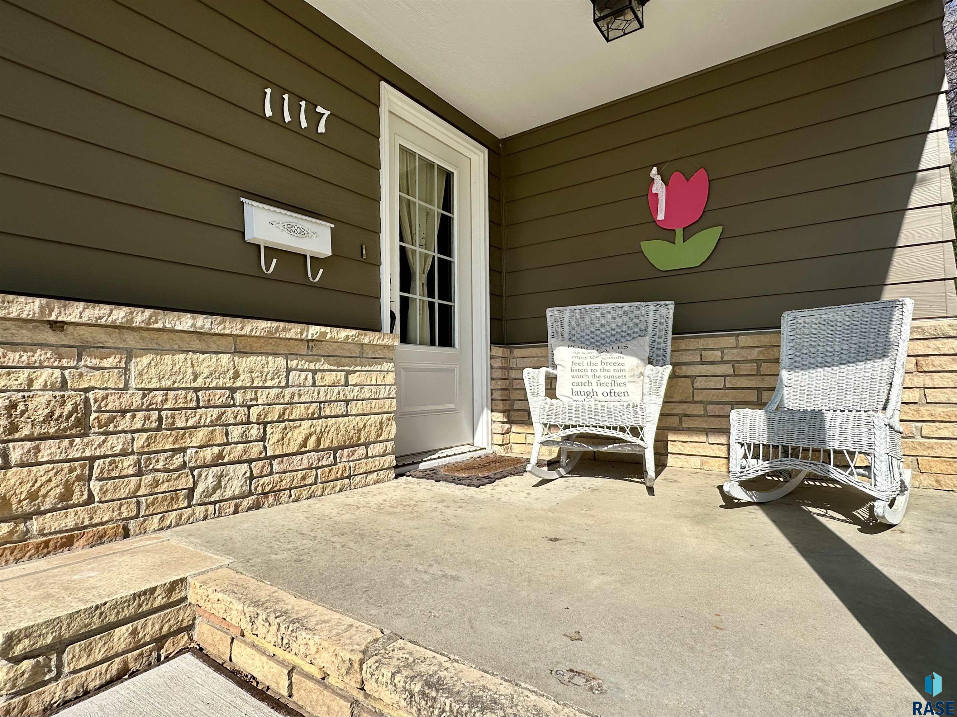 1117 N Cedar St Street, Luverne, New Jersey image 2