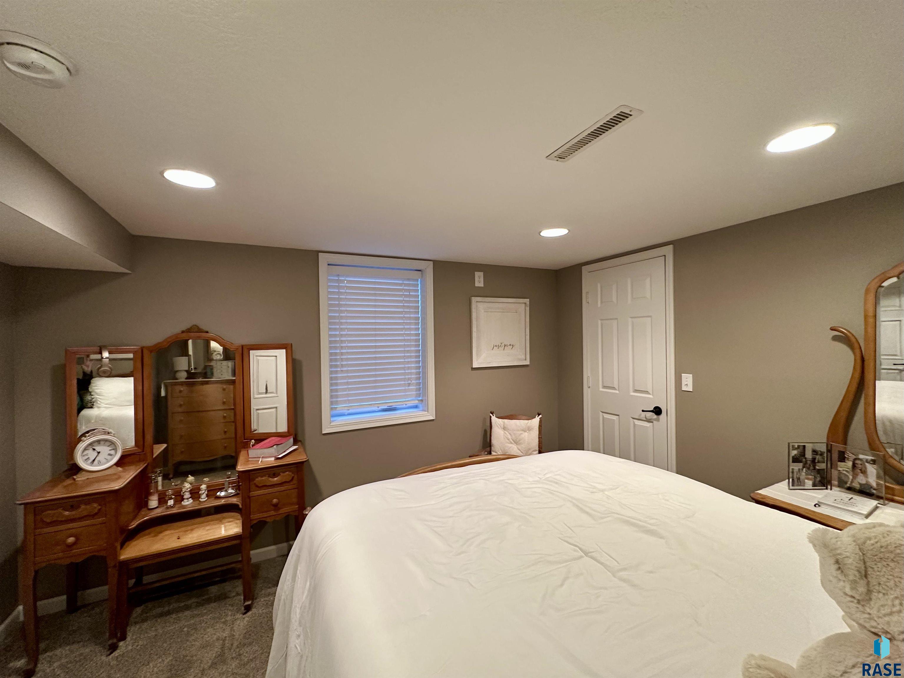 1117 N Cedar St Street, Luverne, New Jersey image 42