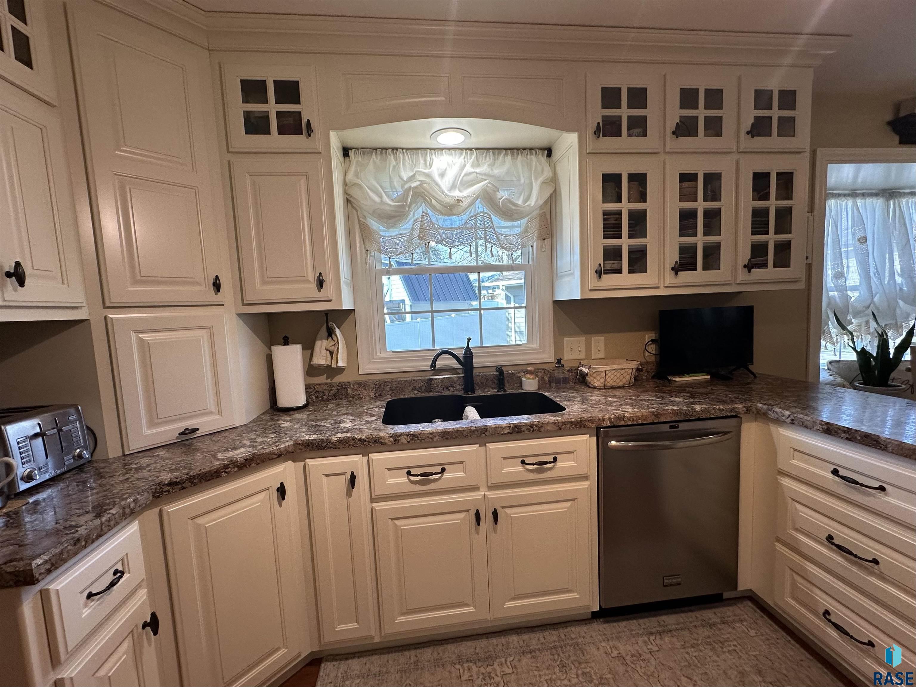 1117 N Cedar St Street, Luverne, New Jersey image 25