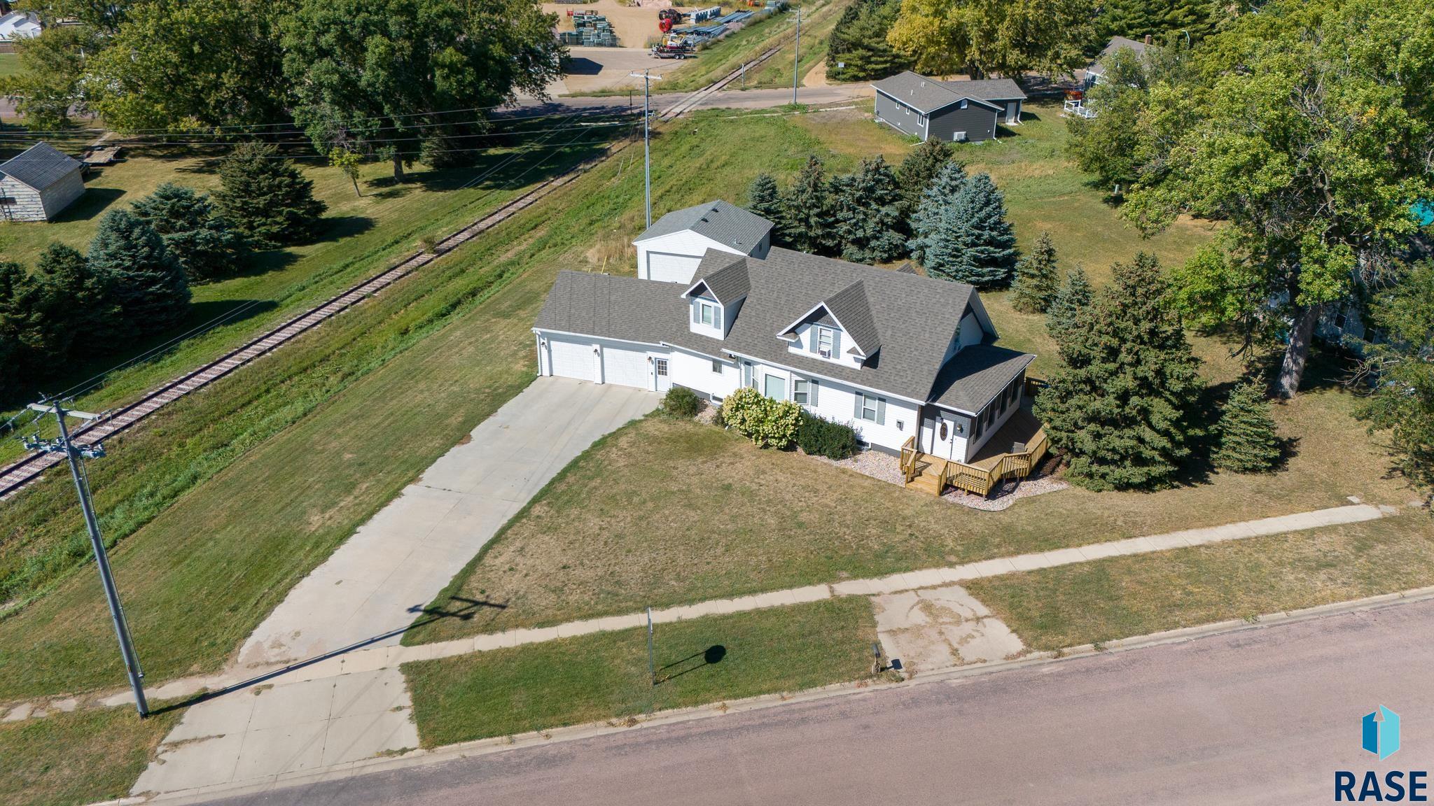 509 N 3rd St Street, Beresford, South Dakota image 9