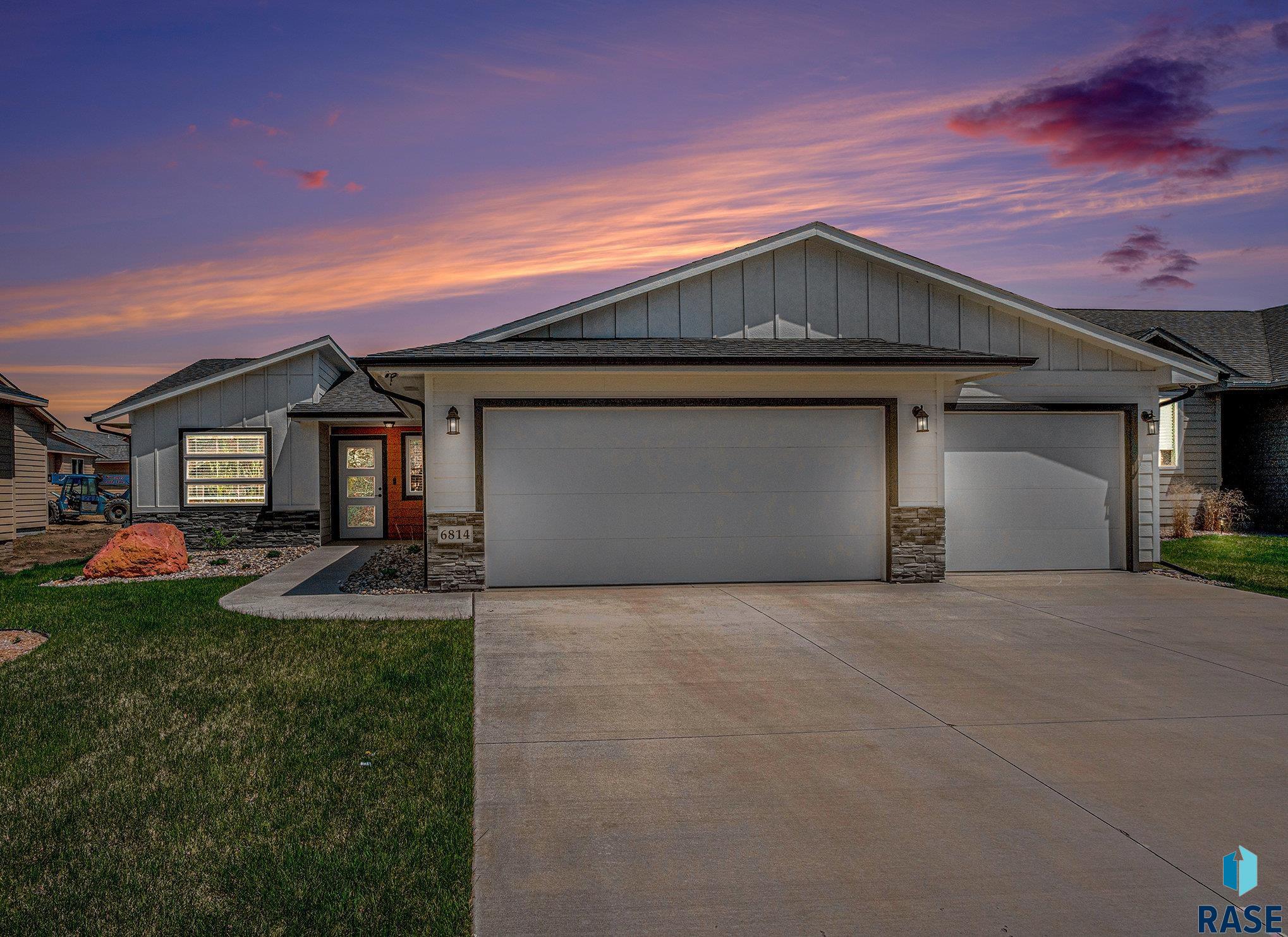 6814 W 5th St Street, Sioux Falls, New Jersey image 1