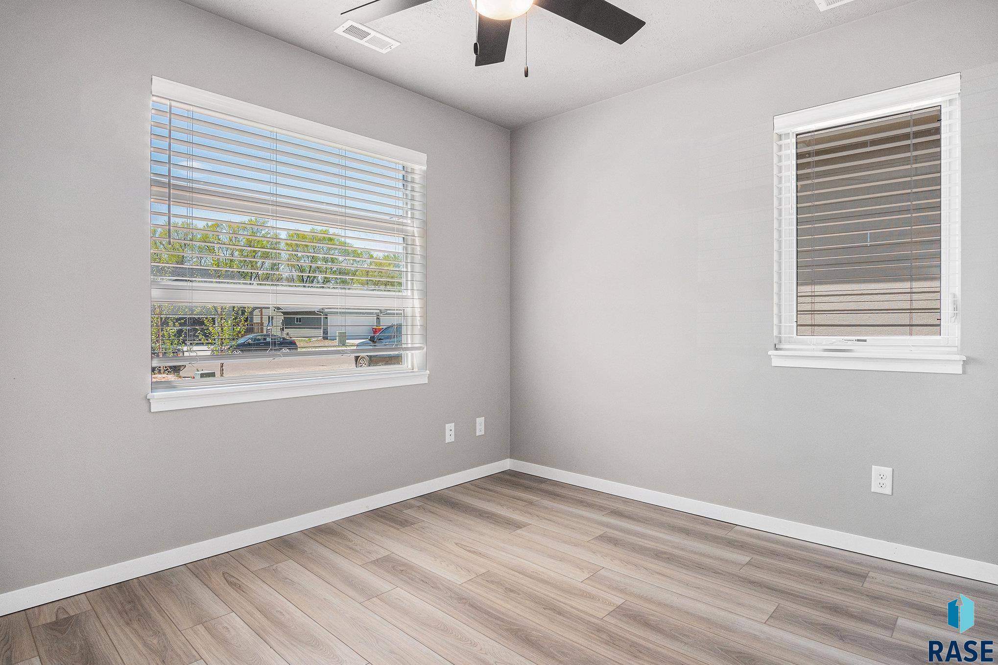 6814 W 5th St Street, Sioux Falls, New Jersey image 9