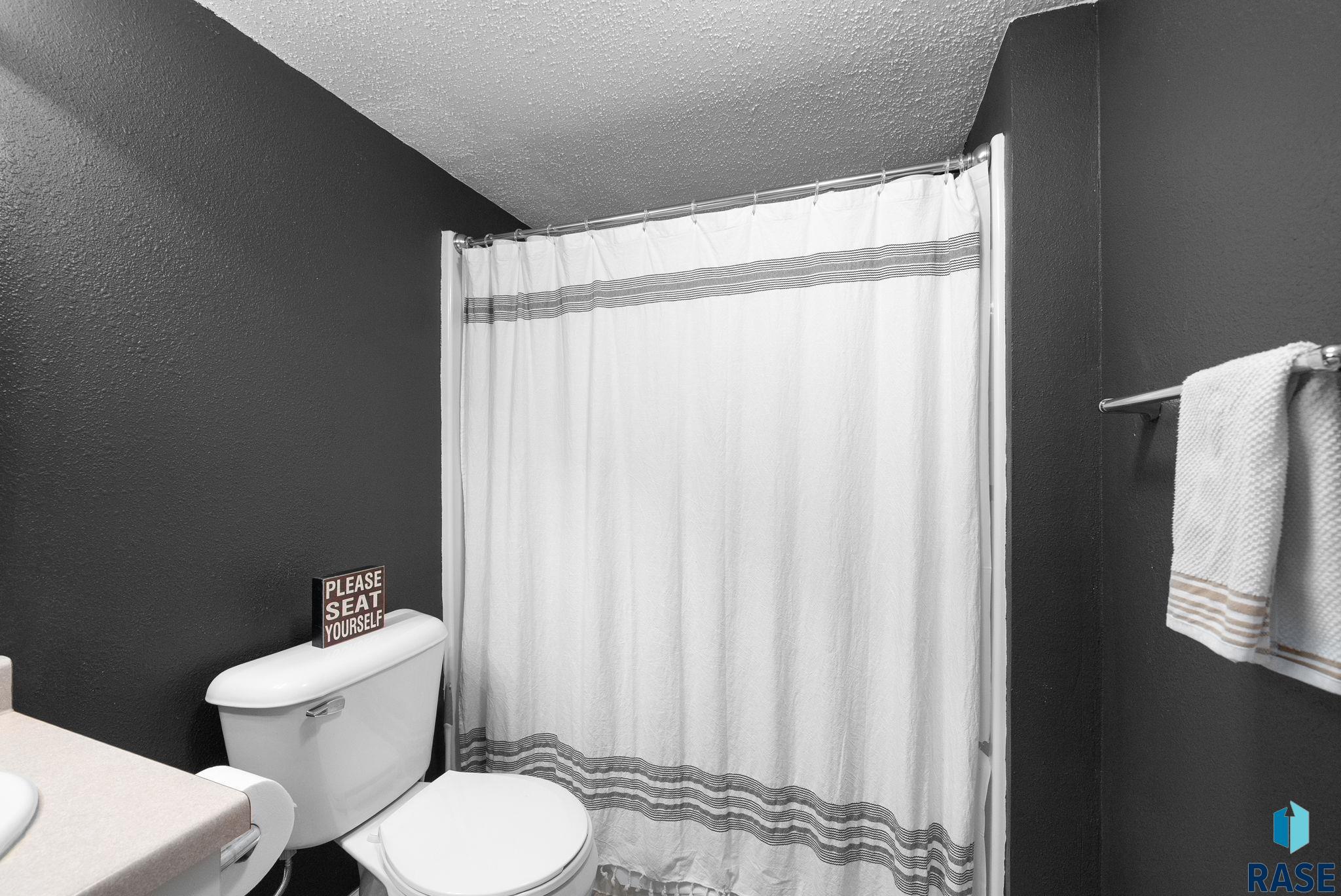 1304 N Tahoe Trl Trail, Sioux Falls, New Jersey image 28