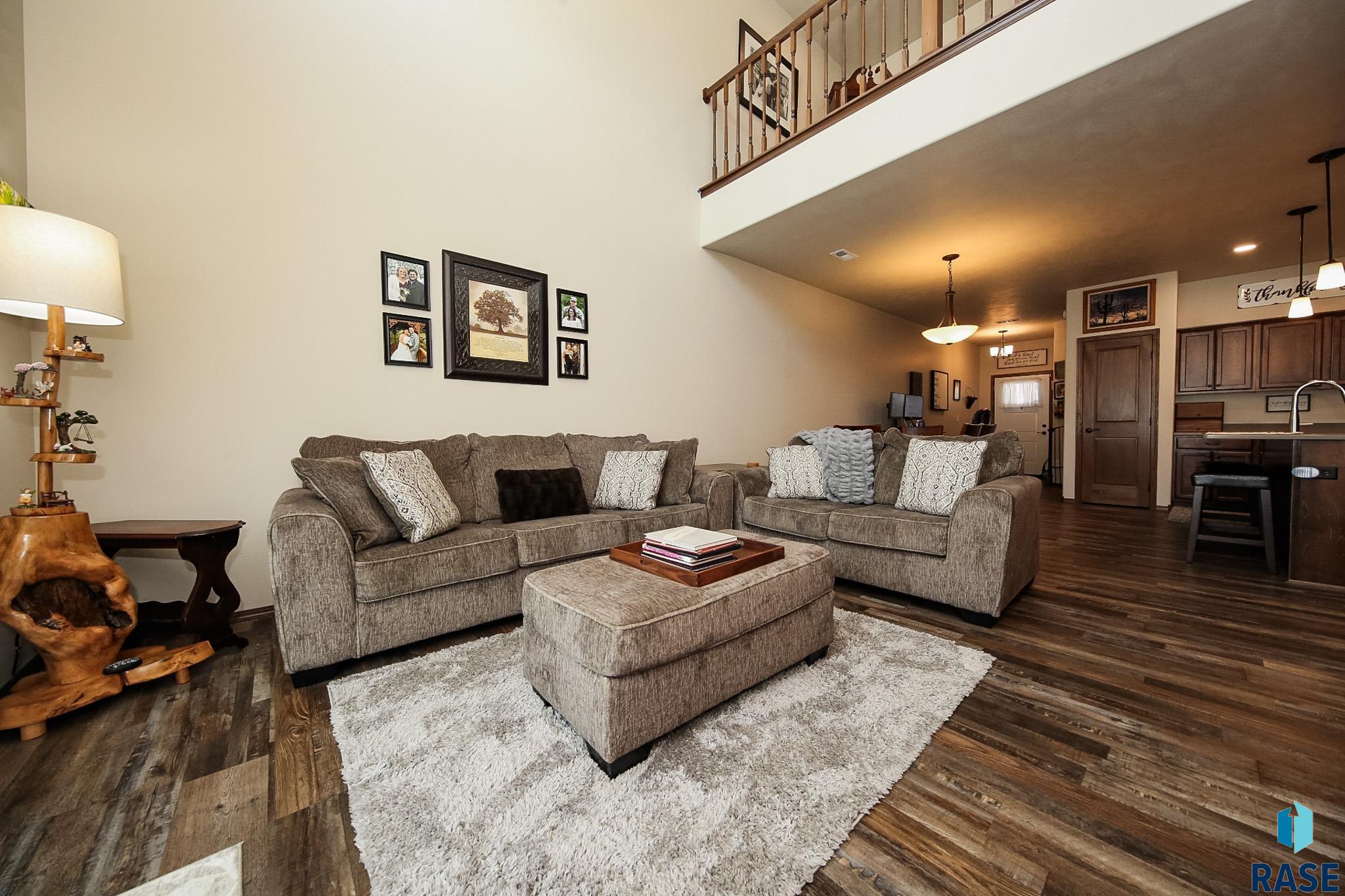 5900 S Whisper Creek Pl Place, Sioux Falls, South Dakota image 9