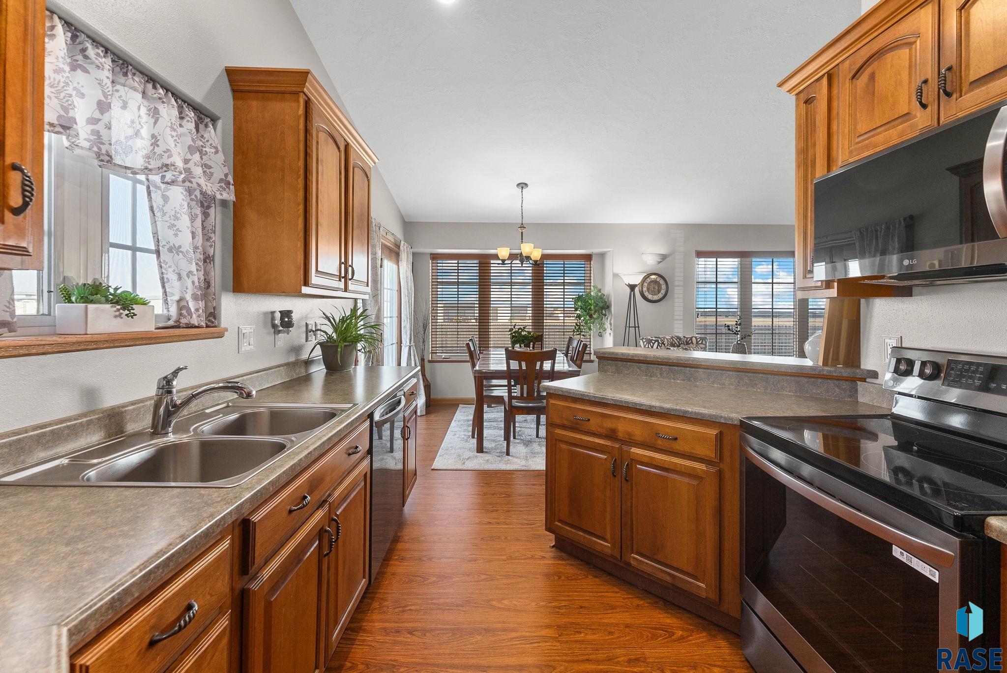 505 Coyote St Street, Harrisburg, South Dakota image 7