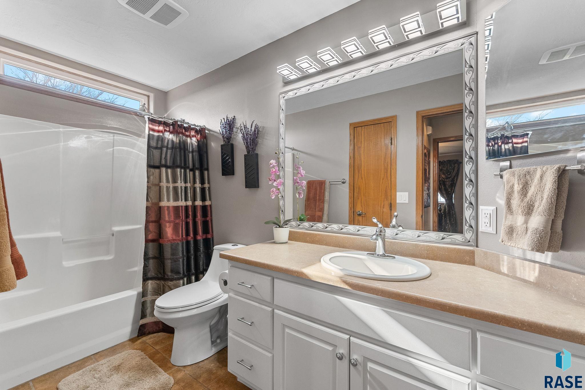 505 Coyote St Street, Harrisburg, South Dakota image 15