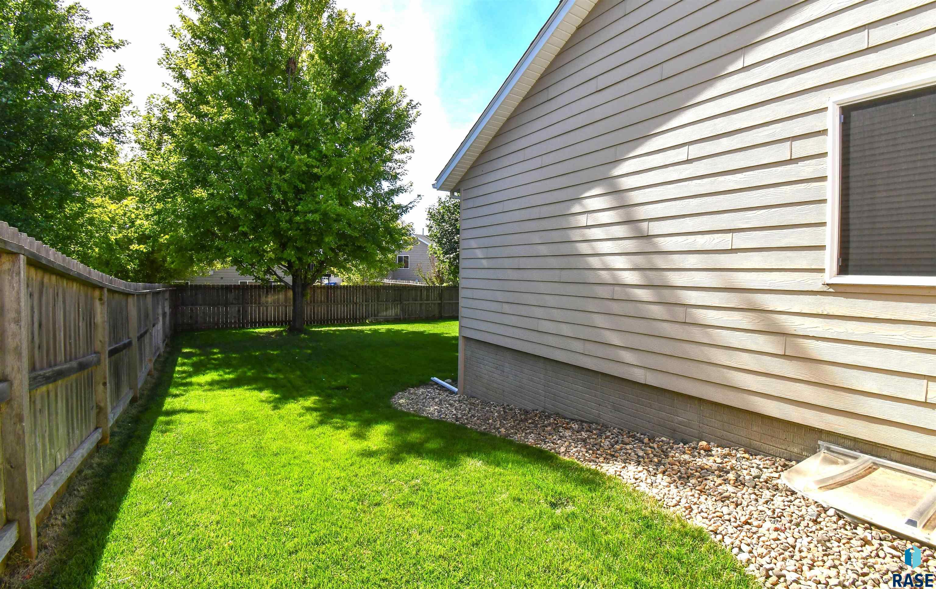 5601 W Boxwood St Street, Sioux Falls, South Dakota image 42