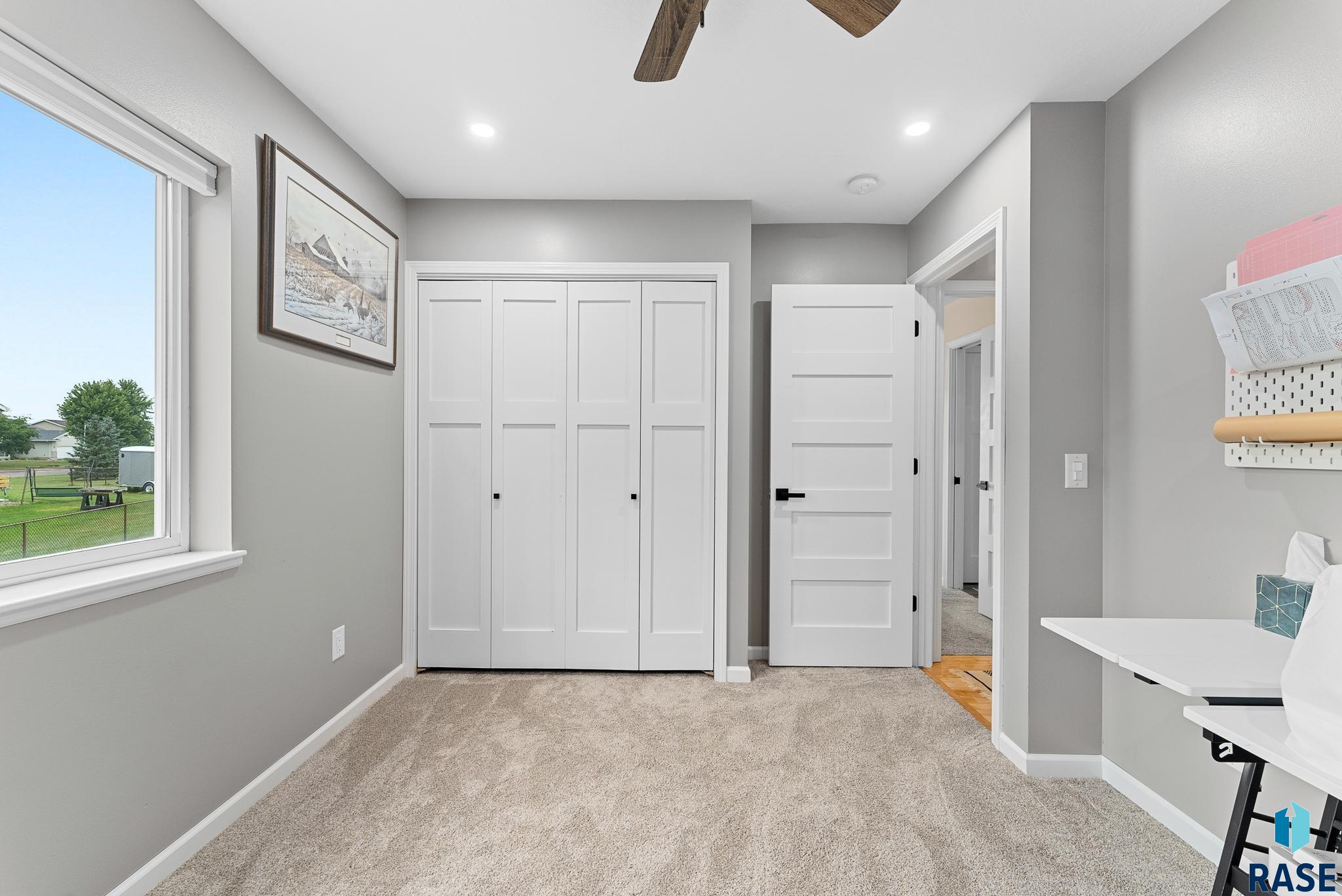 7432 W Luke Dr Drive, Sioux Falls, South Dakota image 20