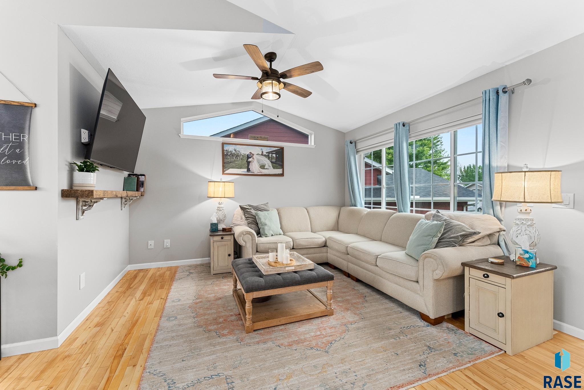7432 W Luke Dr Drive, Sioux Falls, South Dakota image 12